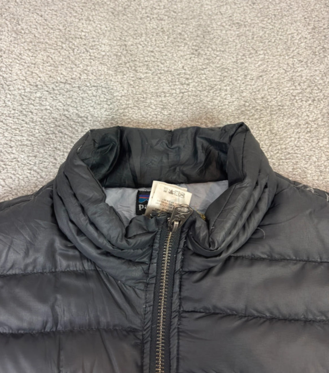Patagonia leichte Daunen Jacke (Herren L) schwarz