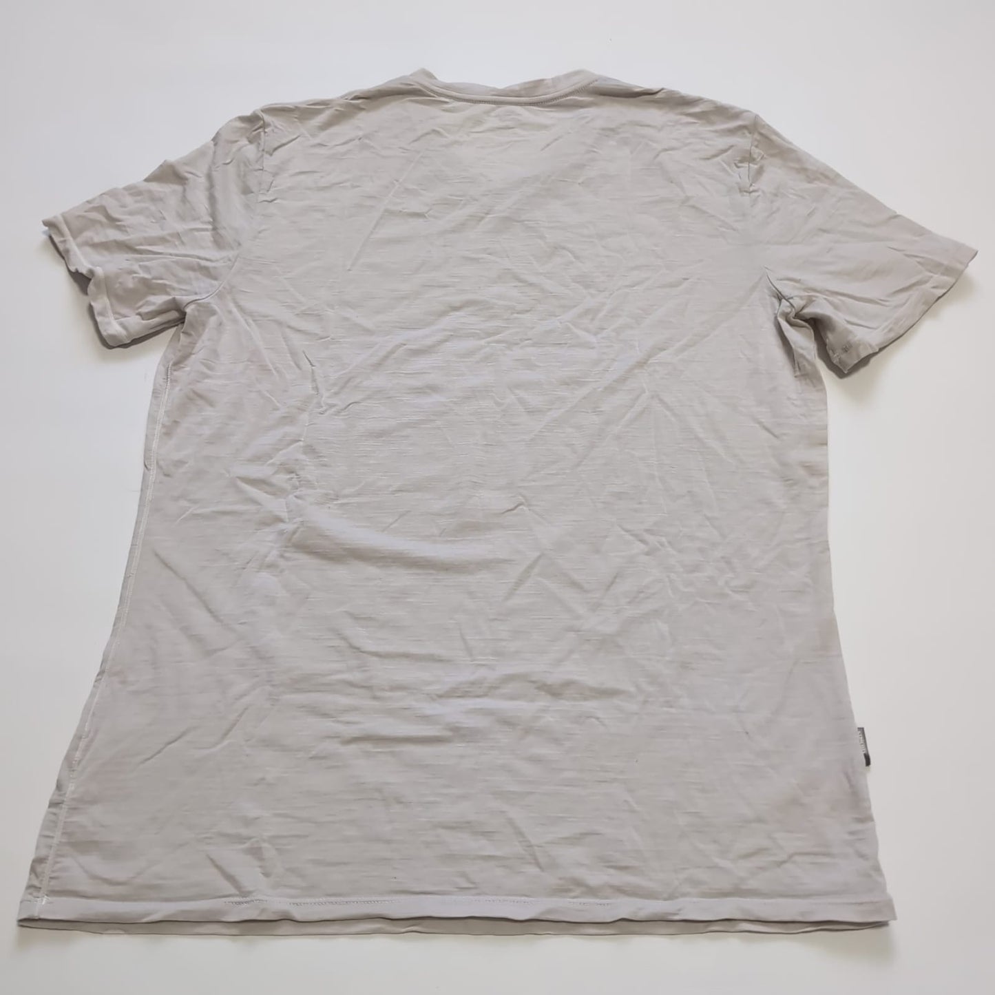 Merino T-Shirt von Icebreaker (M Herren ) Baselayer creme weiß - wanderlich.com