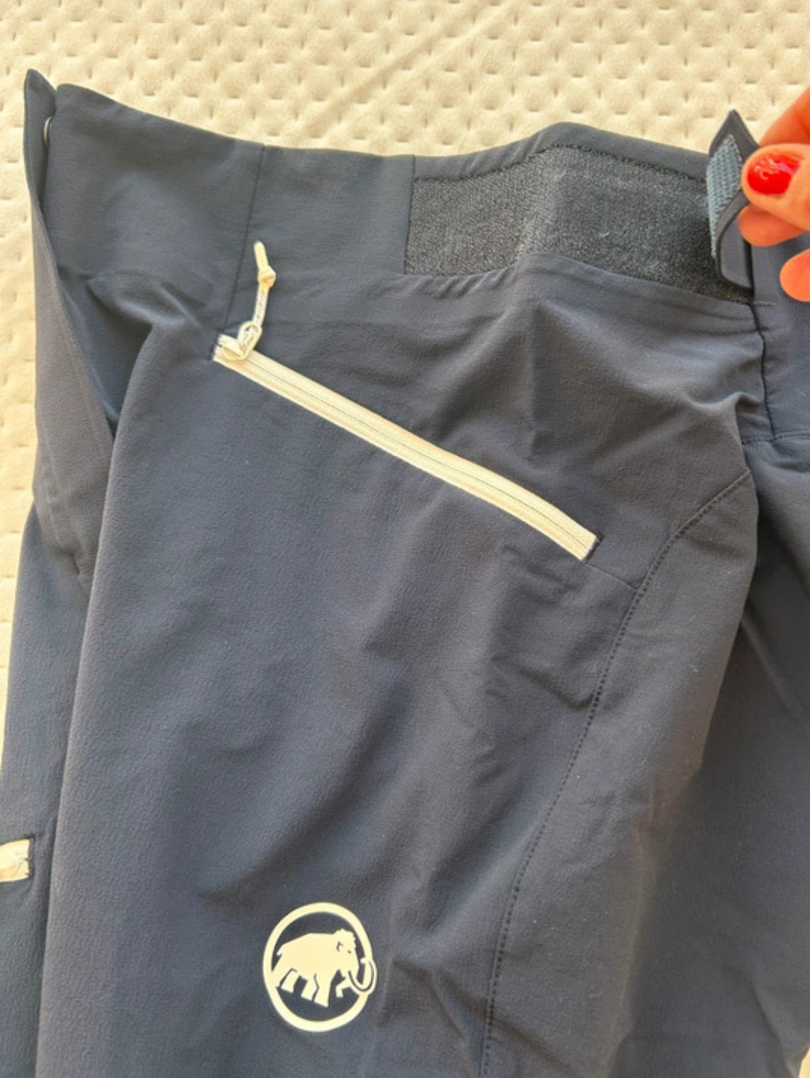 Hose von Mammut Eiger (S Damen) wasserdicht stretch dunkelblau