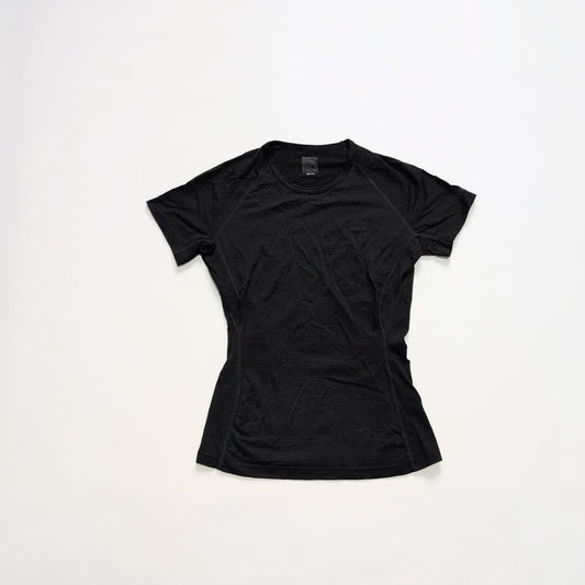 T-Shirt von Icebreaker Merino 200 (S Damen) Baselayer schwarz