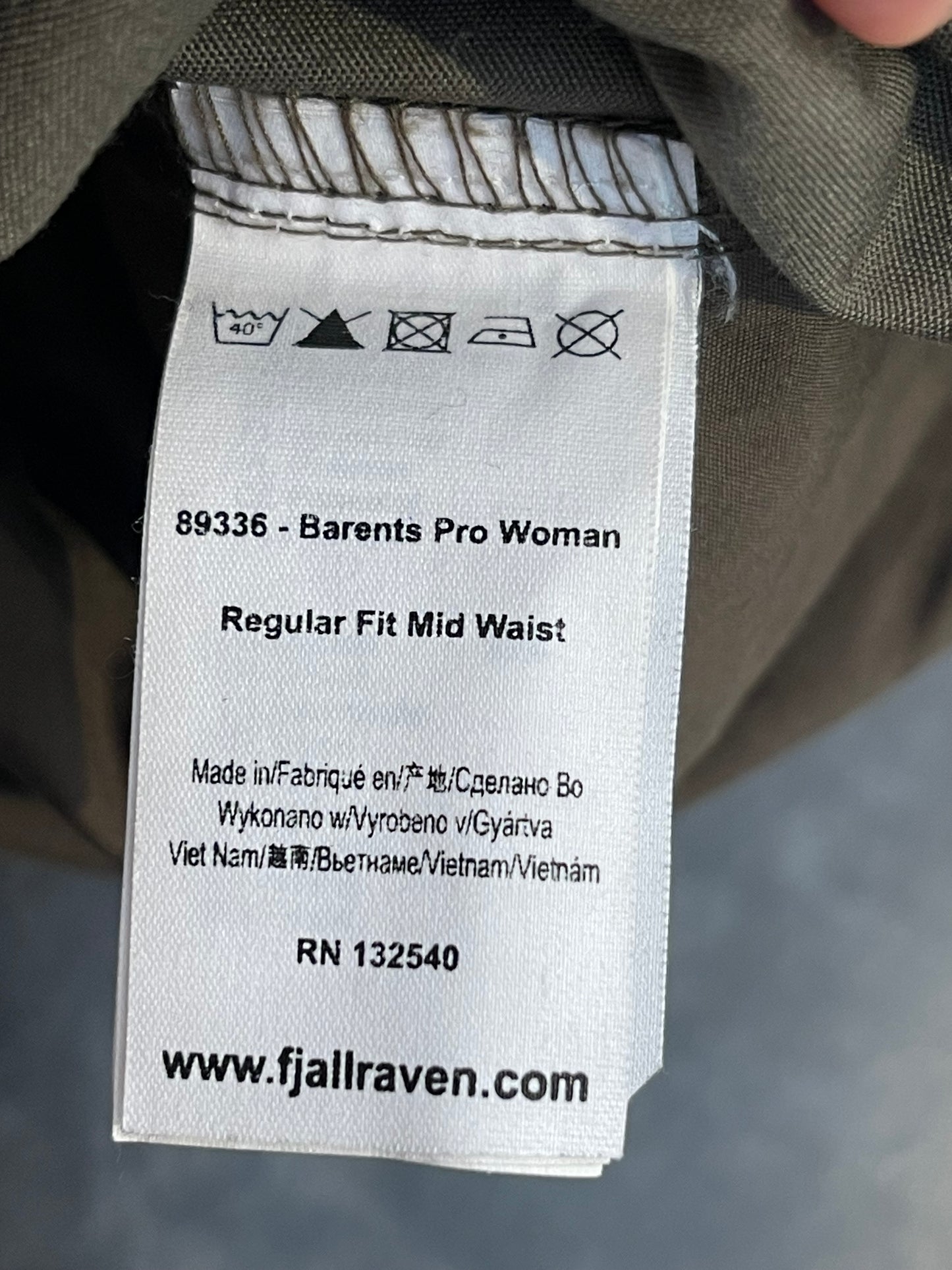 Hose von Fjällräven Barents ( S / 27-28" Damen) khaki braun - wanderlich.com