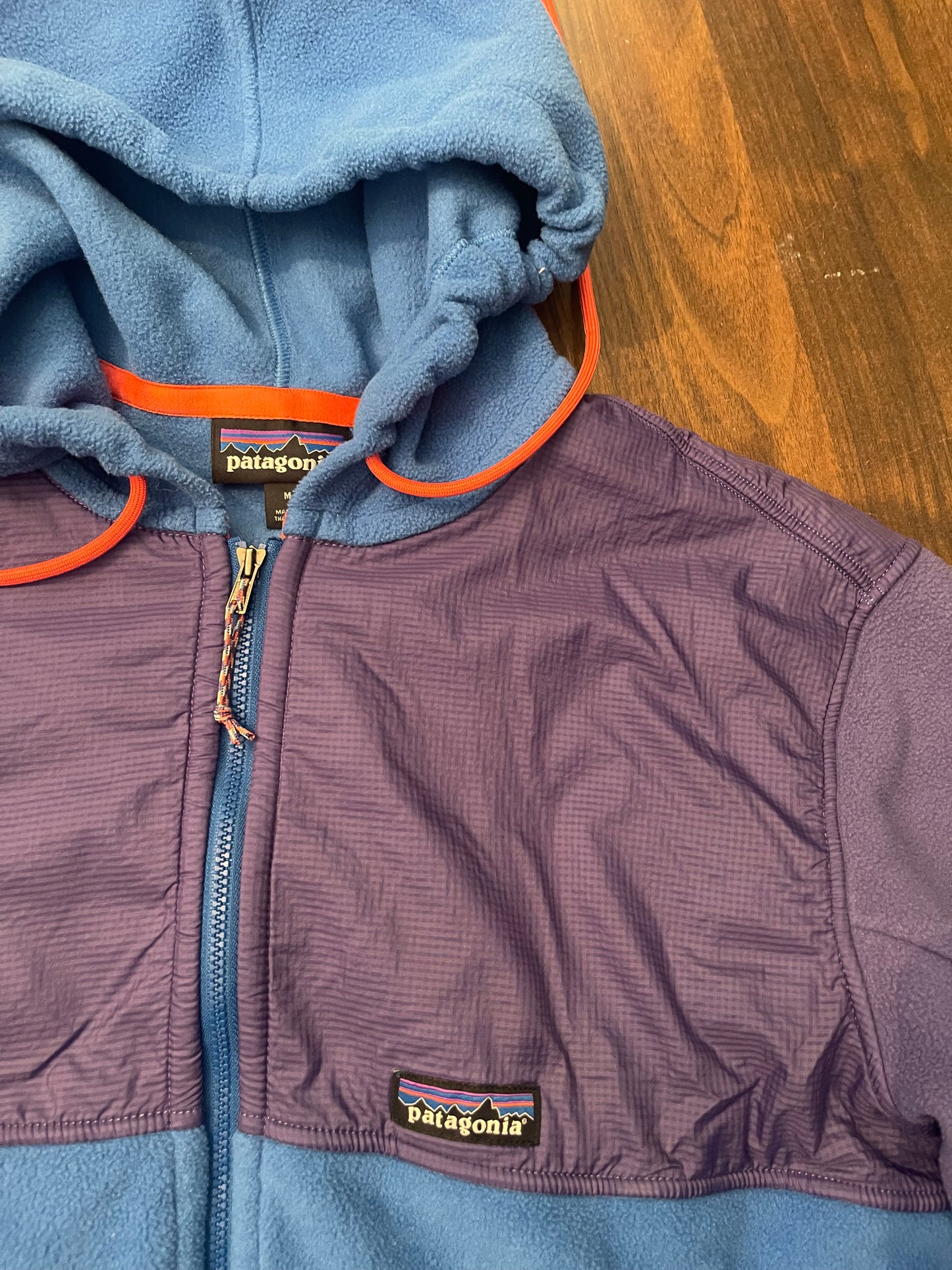 Patagonia Fleece Kapuzen Jacke (M Damen) Synchilla Hoodie lila blau - wanderlich.com