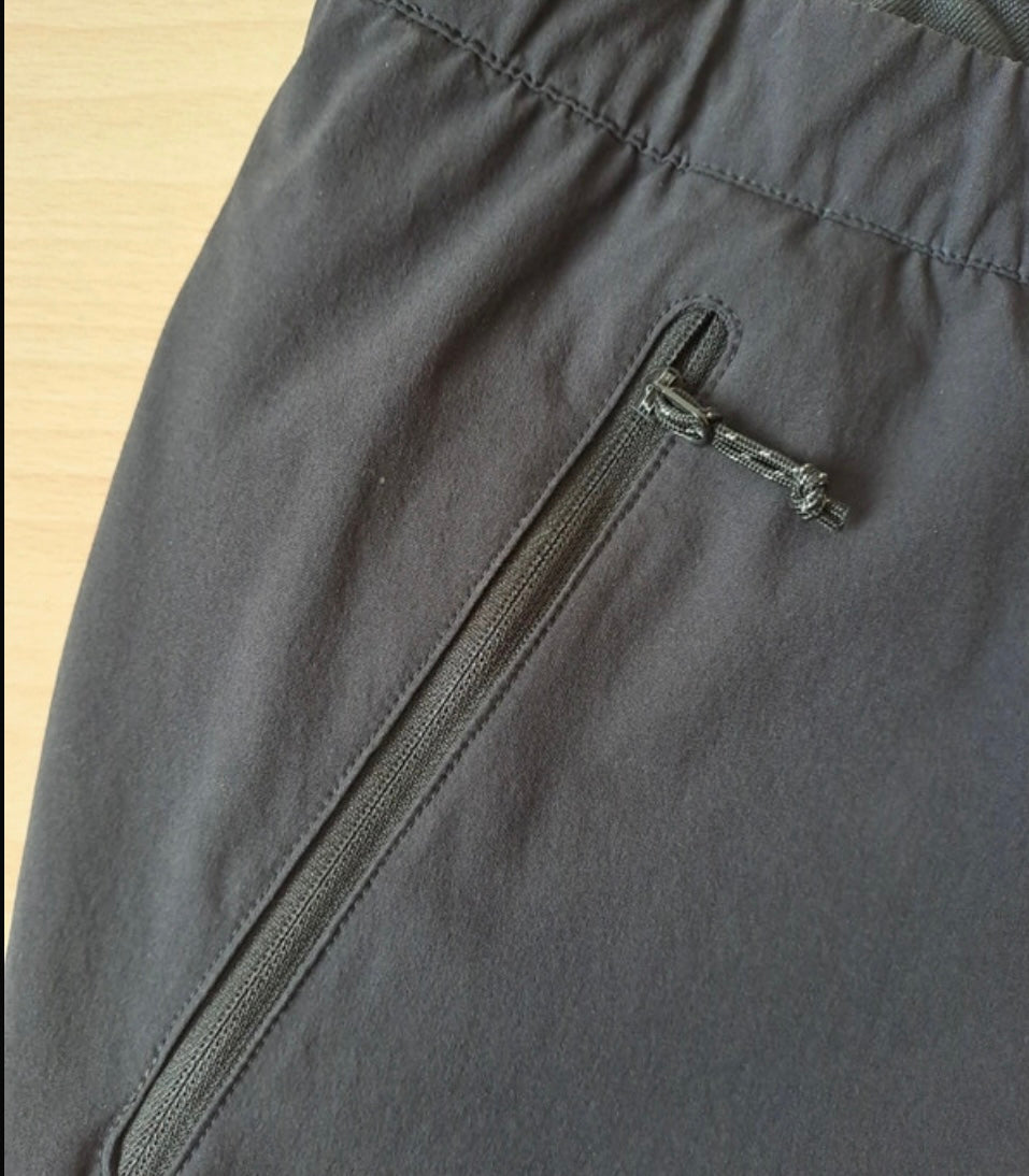 Elastische Trekking Hose Mammut (S Herren) wasserdicht schwarz grau