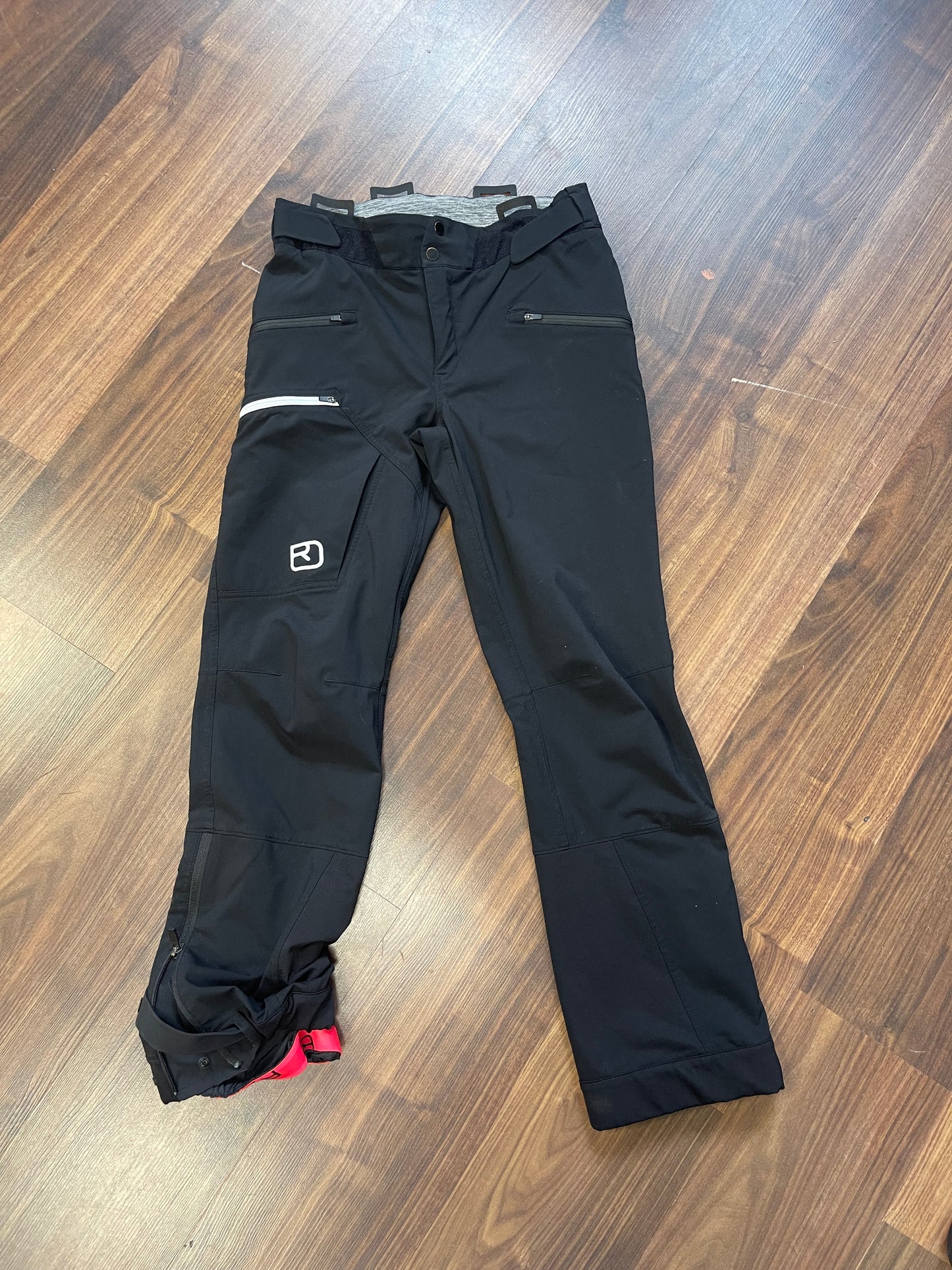 Ski Touren Hose von Ortovox Merino (S Damen) Schoeller schwarz - wanderlich.com