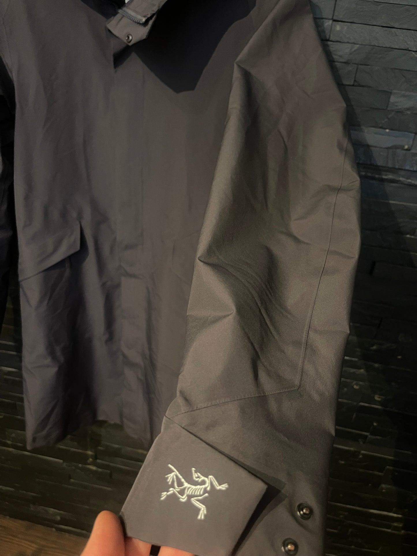 Arcteryx Regenmantel 3L Hardshell Parka (S Damen) grau