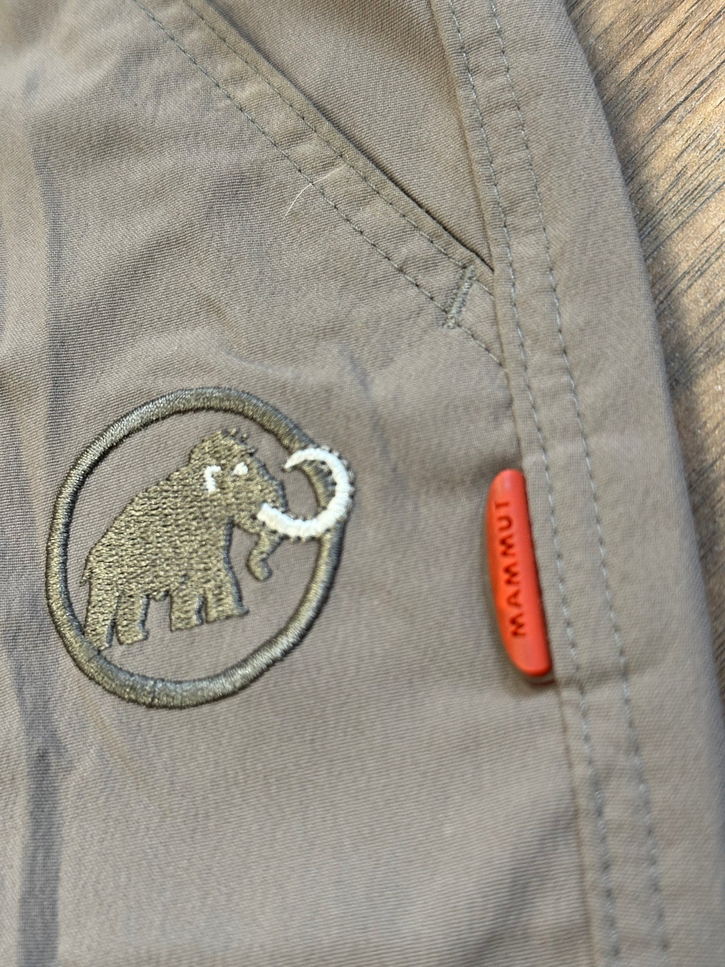 2/3 Capri Shorts von Mammut (Herren XL: 52) Wanderhose grau beige