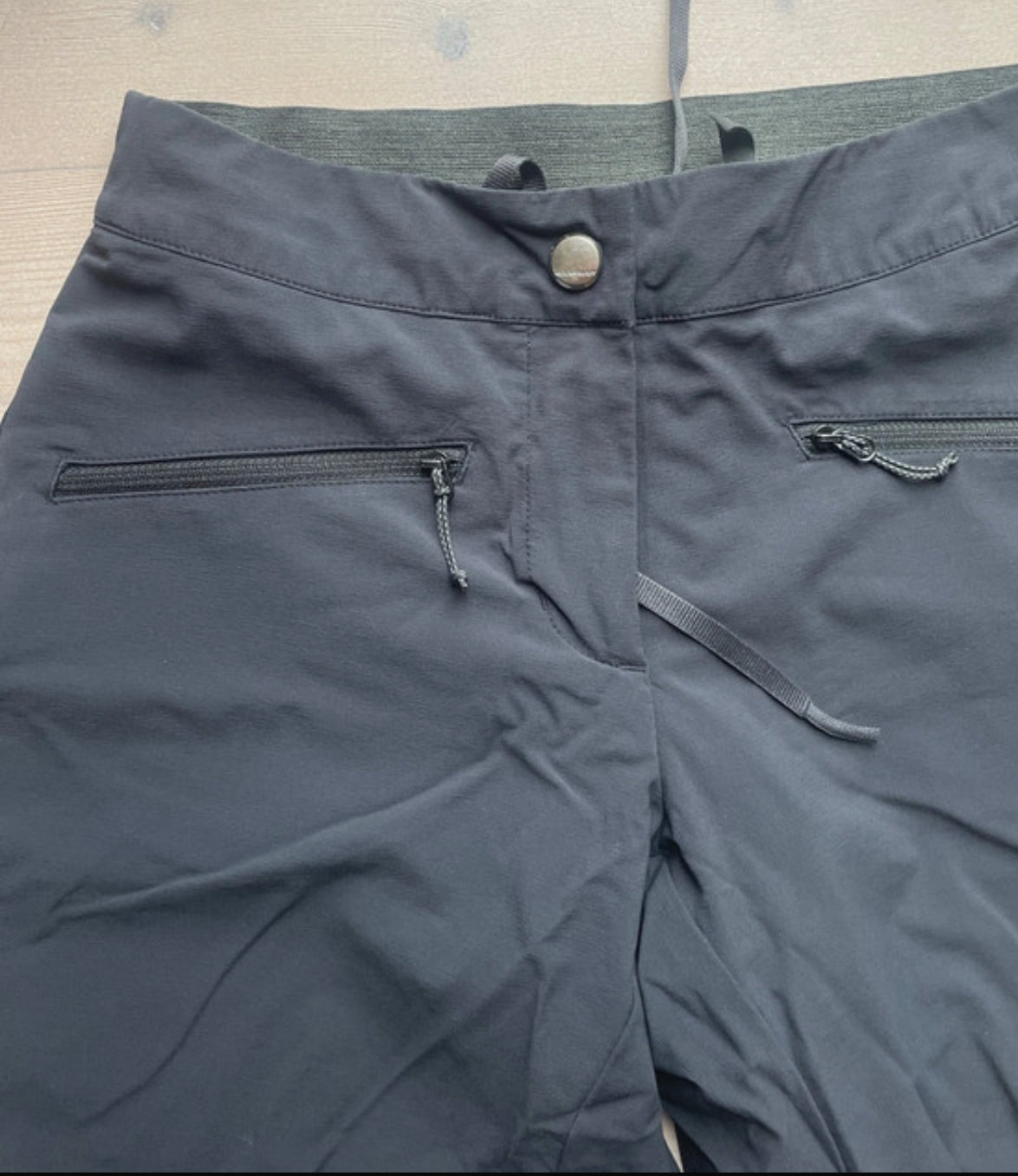 Elastische Hose von Mammut (XS Damen) Wanderhose schwarz