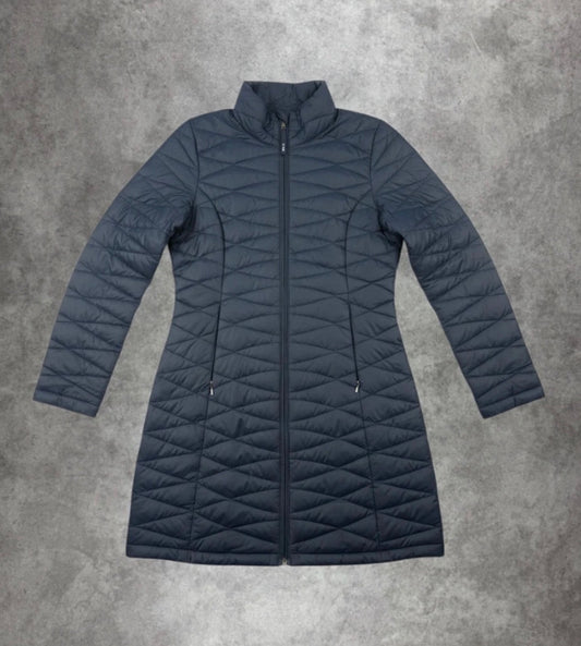 Daunen Mantel Patagonia (M Damen) Isolation Steppmantel dunkelblau - wanderlich.com