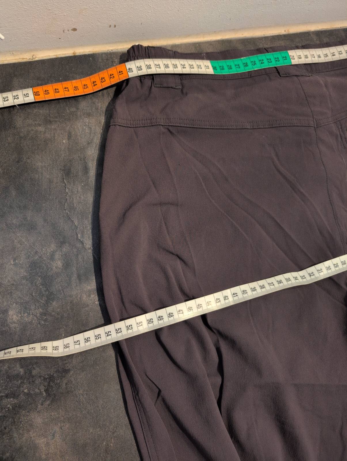 Leichte Hose von Mammut (M Herren) grau - wanderlich.com