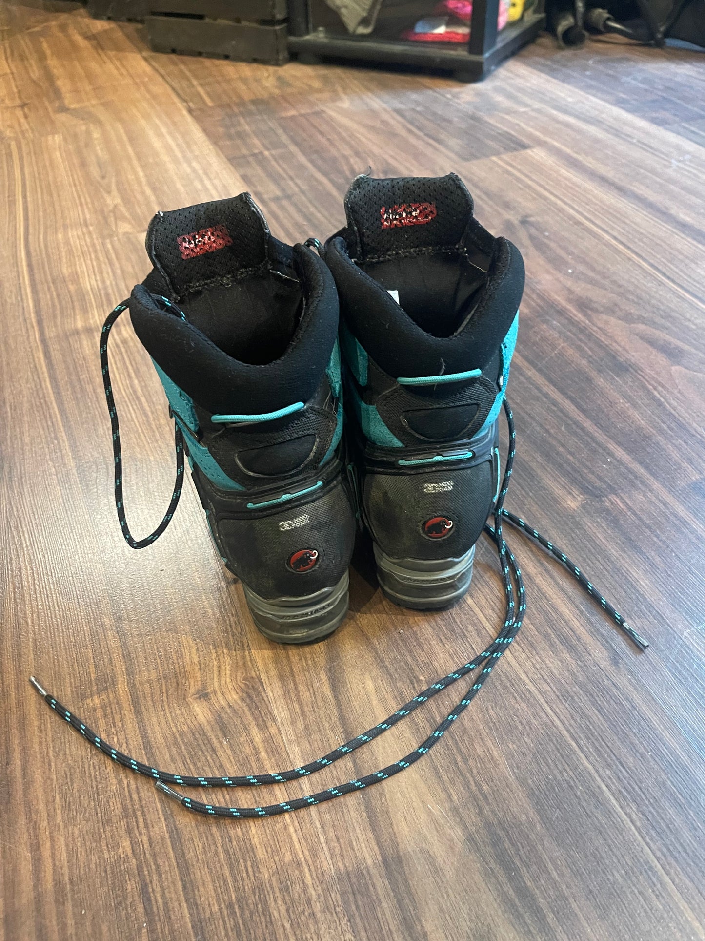 Bergschuhe von Mammut (Größe 38) Steigeisen kompartibel