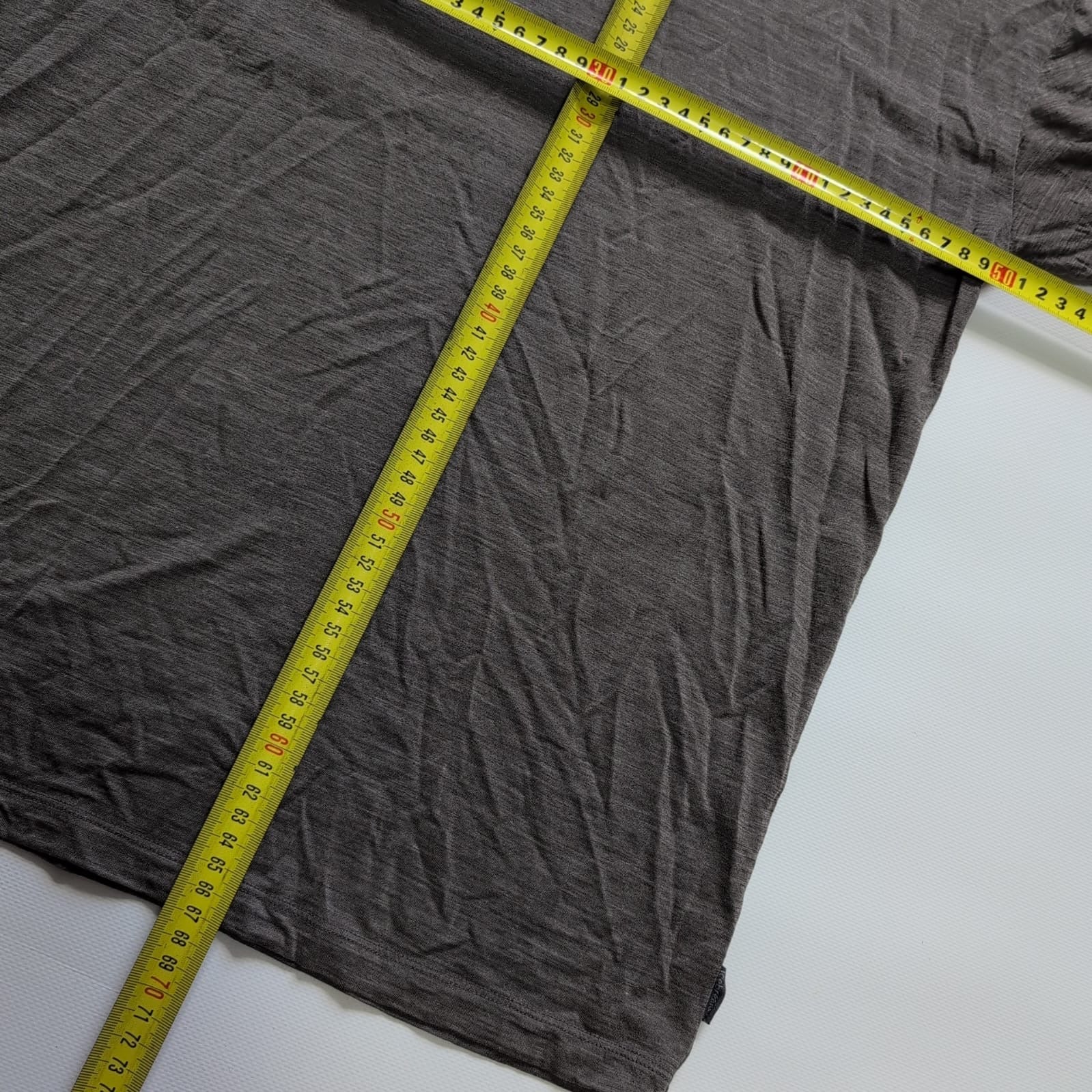 T-Shirt von Icebreaker Merino (S Herren) grau ecru - wanderlich.com