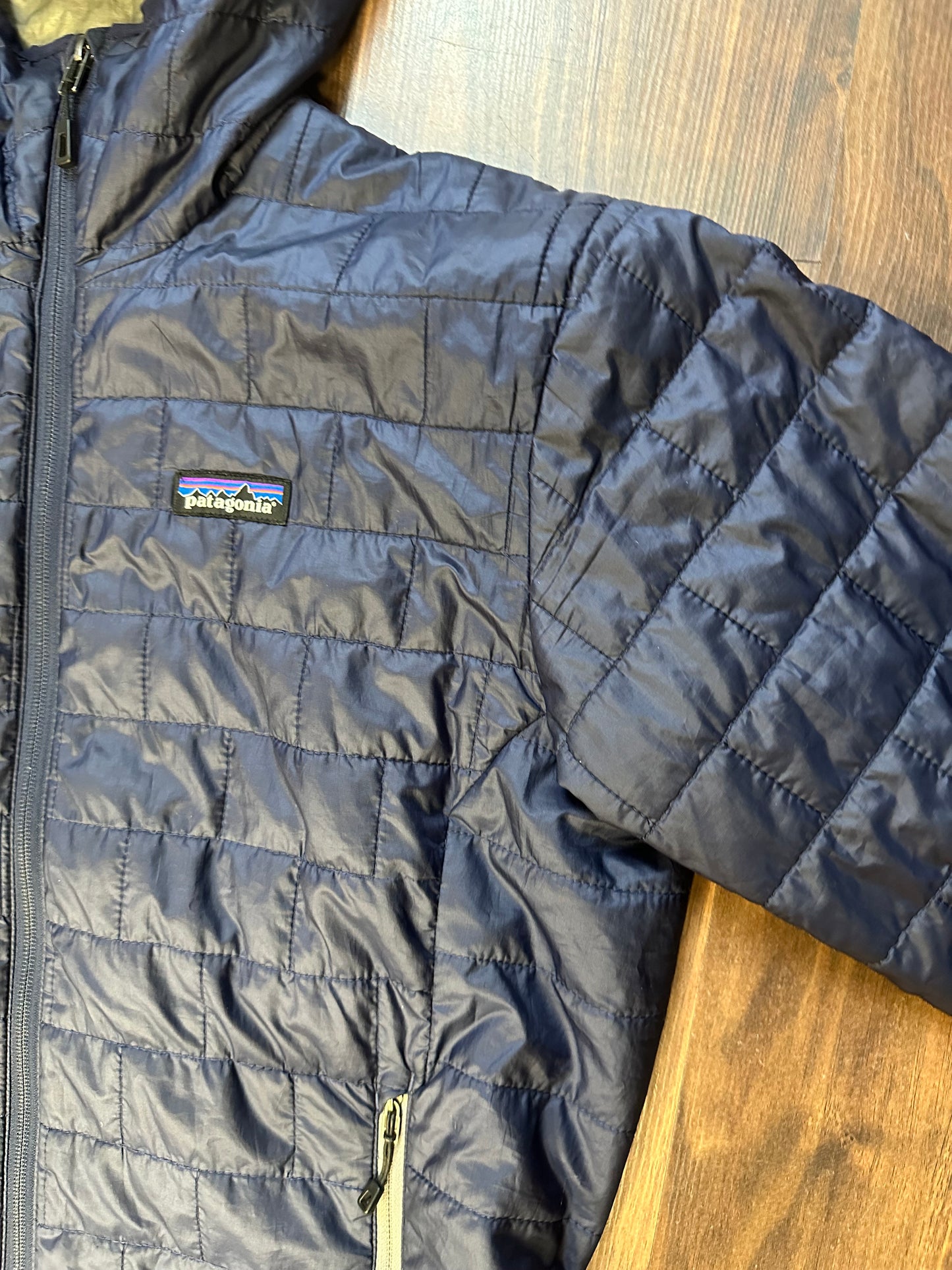 Patagonia Jacke Nano Puff Isolation (S Herren) marineblau