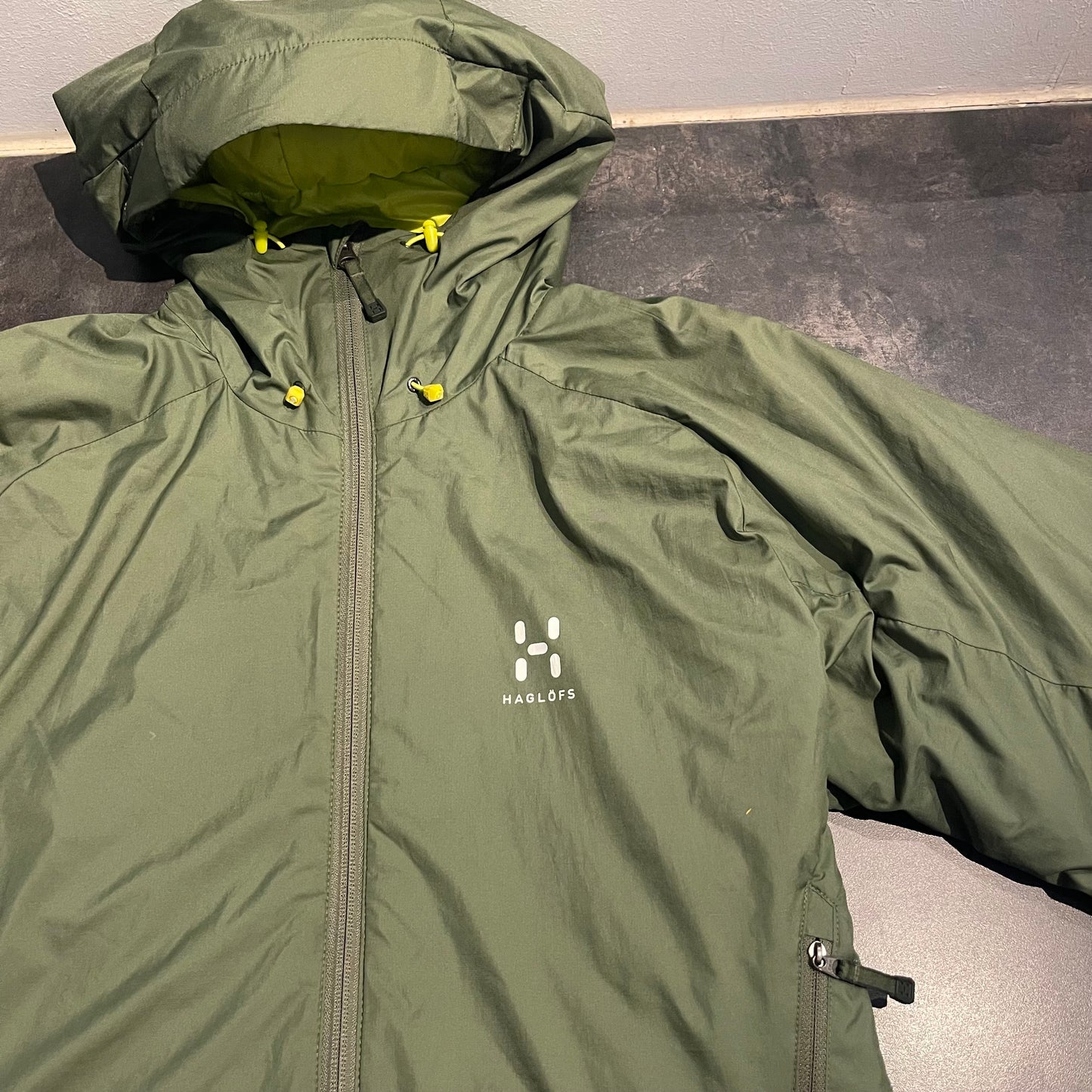 Warme Isolations Jacke von Haglöfs (M Herren) Barrier Pertex grün