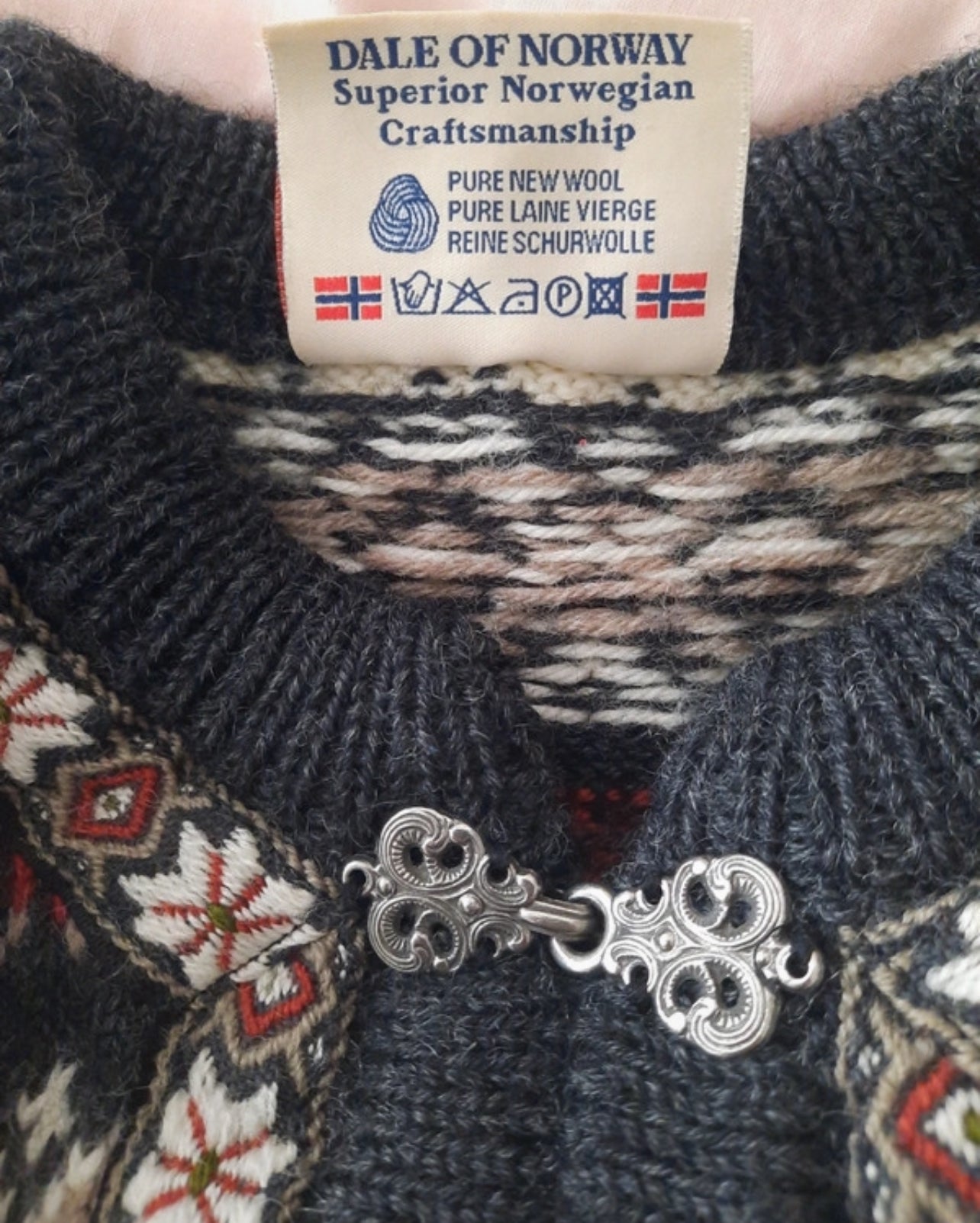 Strick Jacke Dale of Norway (M Herren /L Damen) weiß dunkelgrau