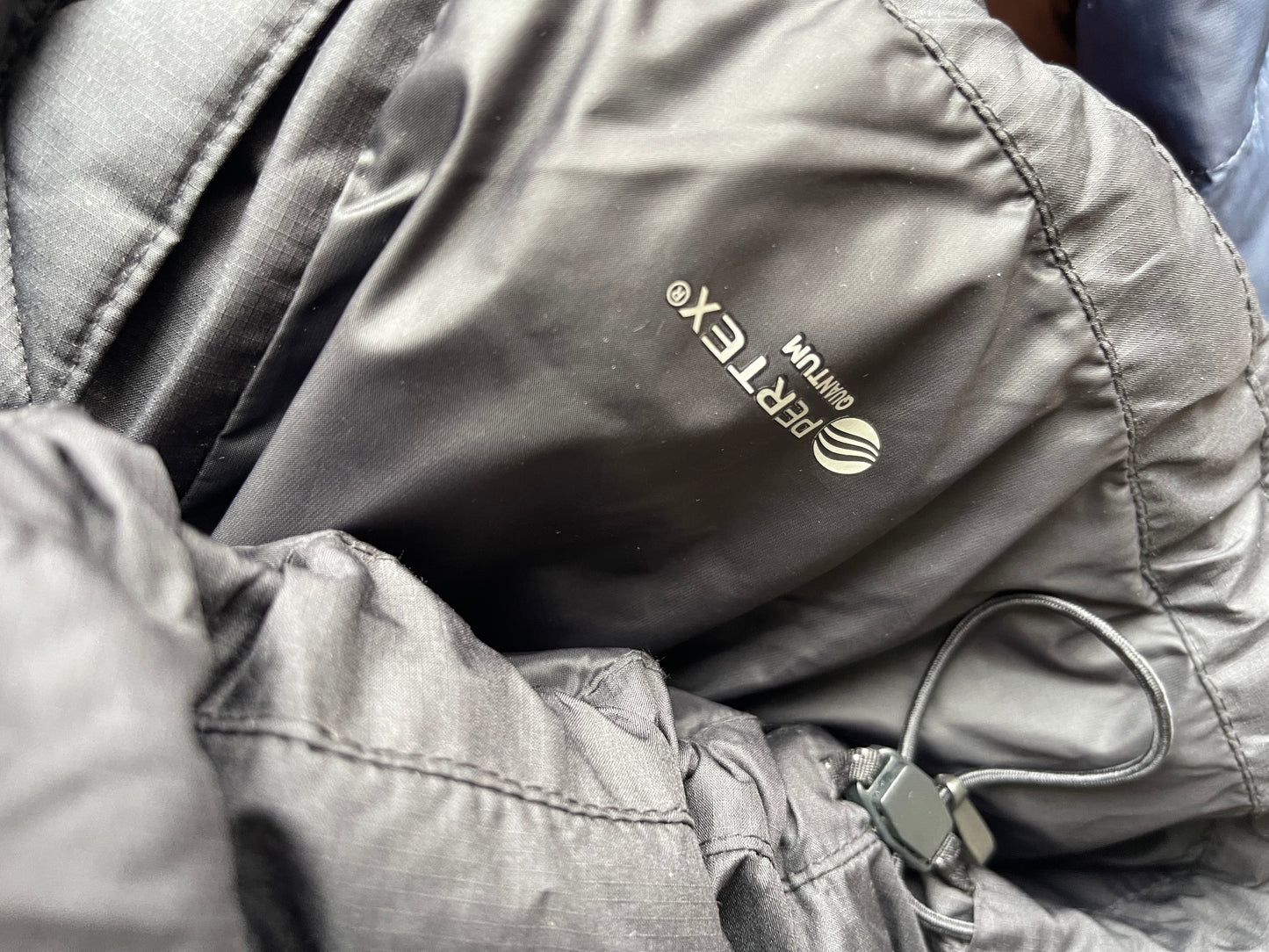 Daunen Jacke von Mammut XL (Herren) wasserabweisend schwarz