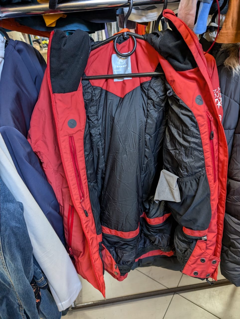 Ski Jacke von Mammut (XS Damen) Goretex Pro rot