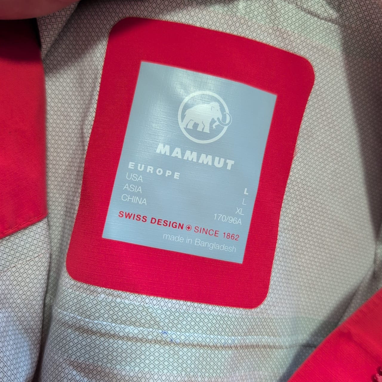 Hardshell Jacke von Mammut (L Damen) wasserdicht korallenrot