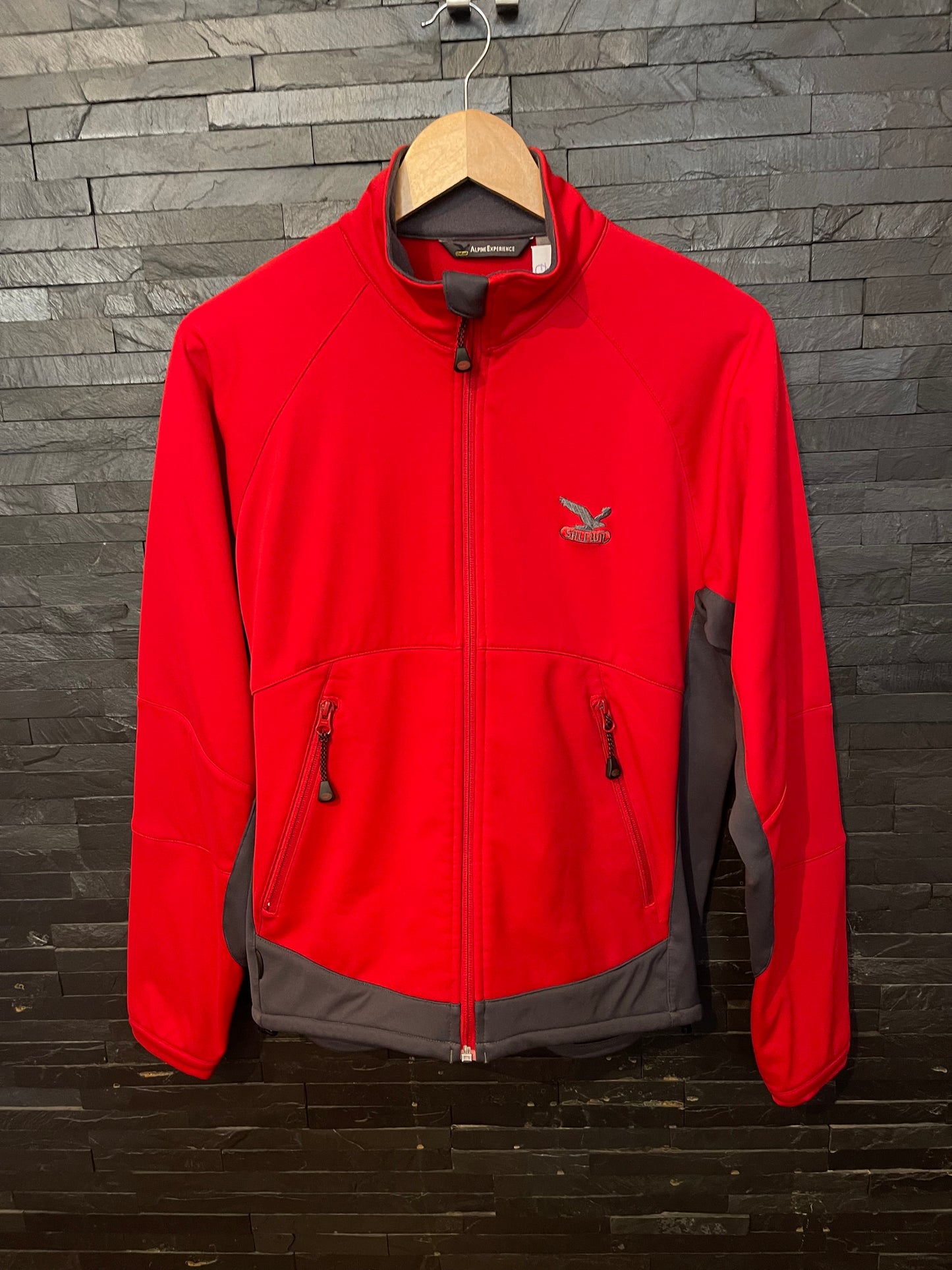 Elastische Sport Jacke von Salewa (S Herren) rot - wanderlich.com