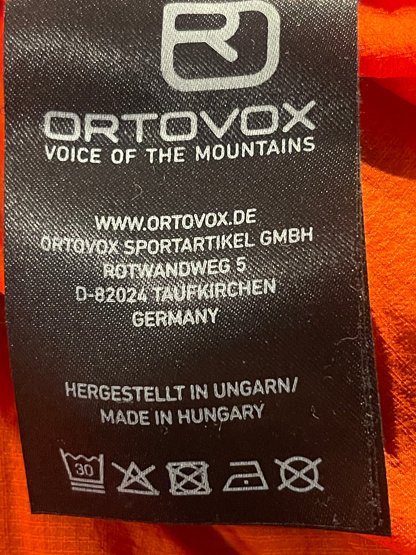 Jacke Ortovox aus Black Swisswool (M Herren) lila mit Kapuze