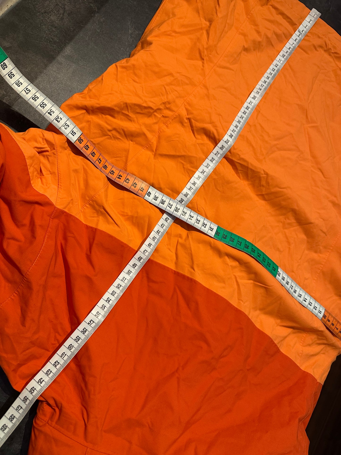 Regen Jacke von Salomon (M Damen) orange