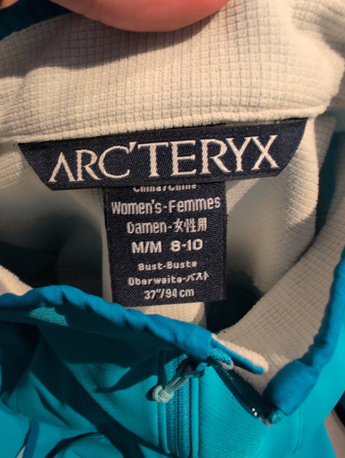 2-lagige Jacke von Arcteryx (M Damen) blau - wanderlich.com