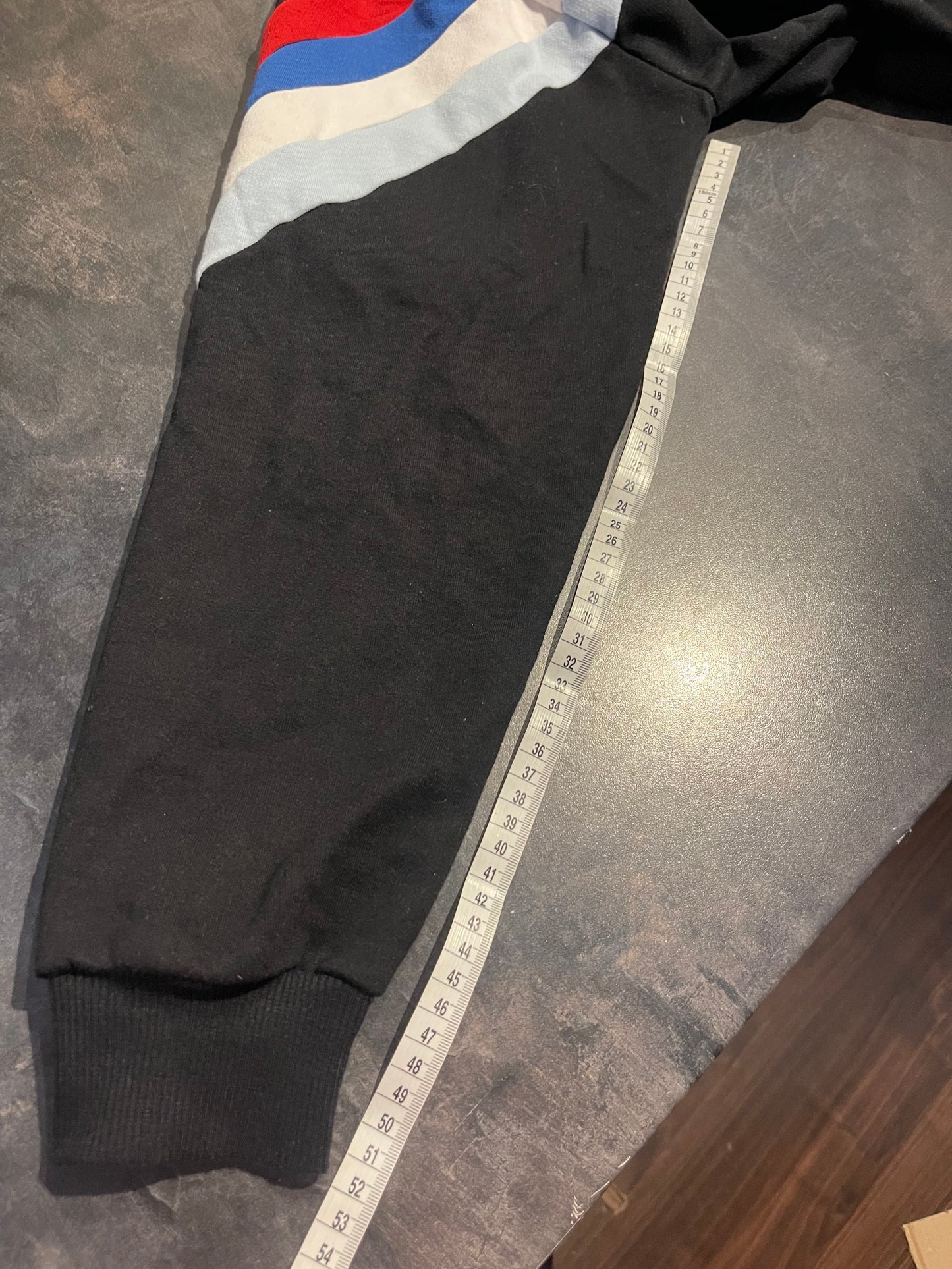 Pullover von Kaotiko M (Unisex) Sweatshirt schwarz blau rot weiß