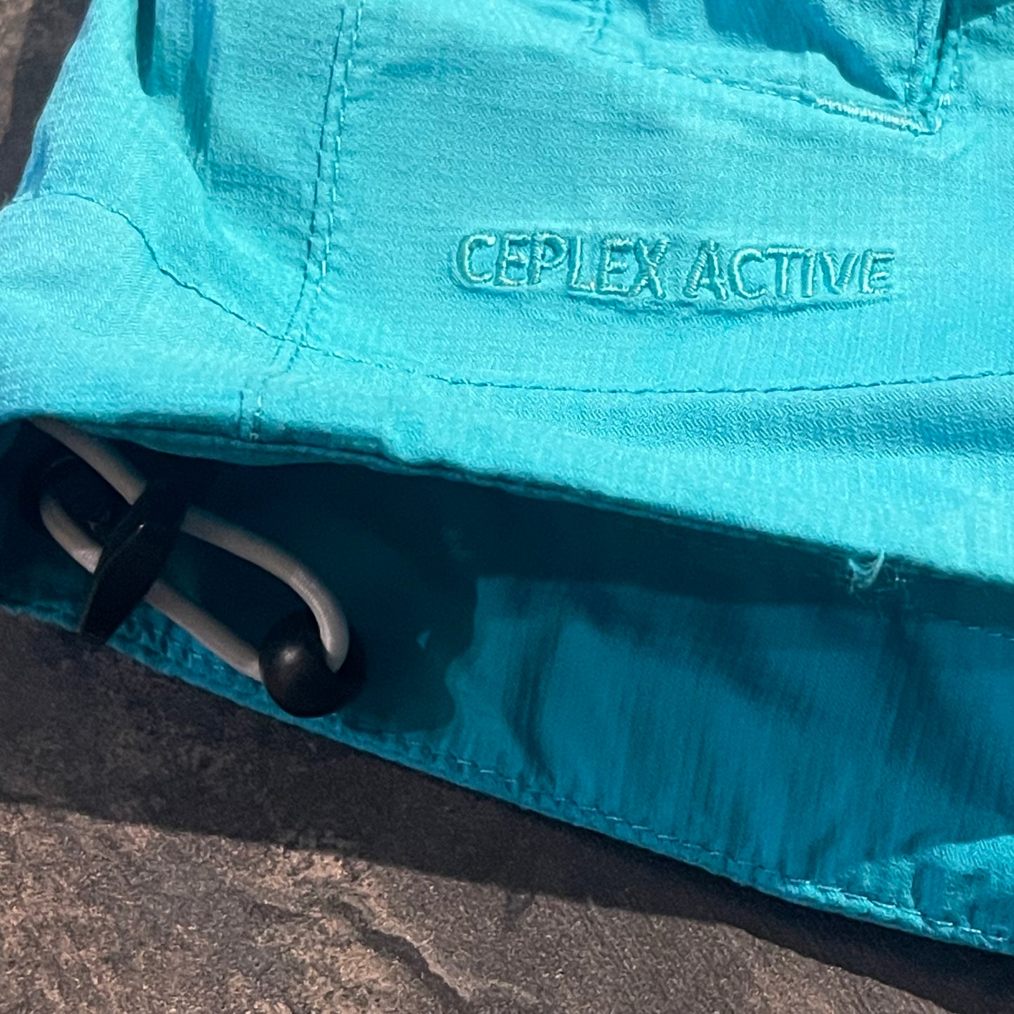 Regen Jacke von Vaude (S :36 Damen) türkis blau