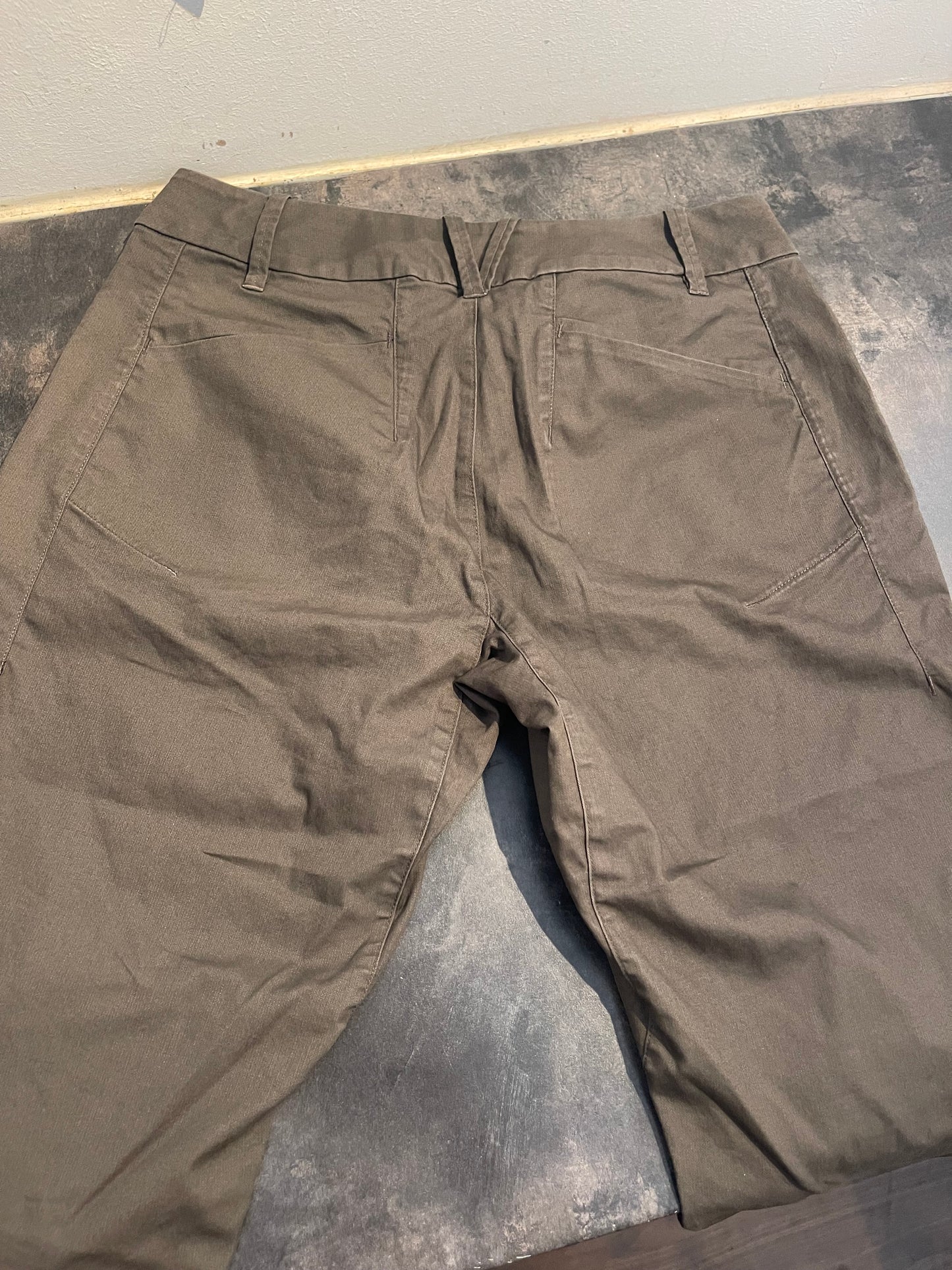 Outdoor Hose Arcteryx (M Damen) Cotton khaki grau - wanderlich.com