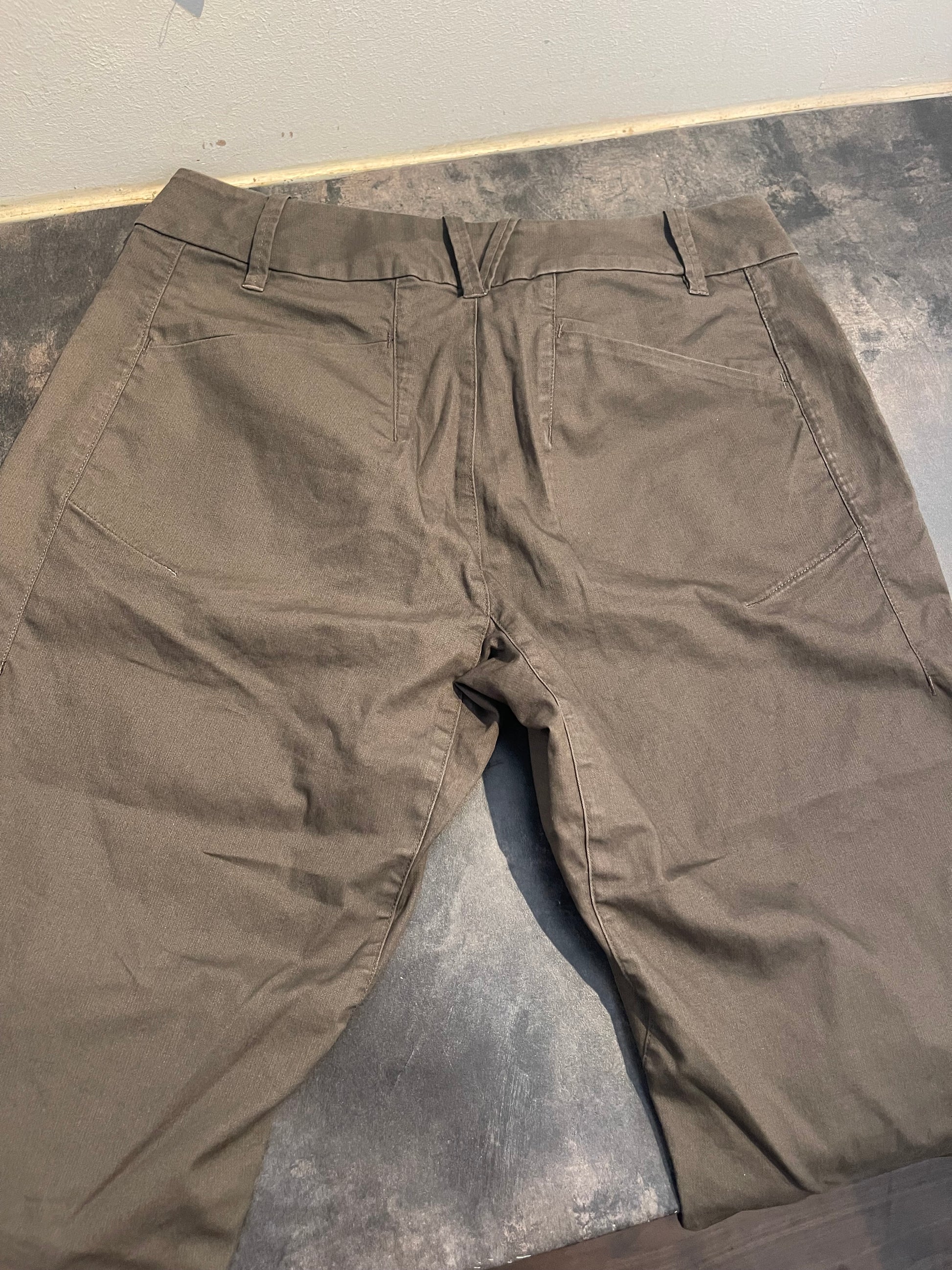 Outdoor Hose Arcteryx (M Damen) Cotton khaki grau - wanderlich.com