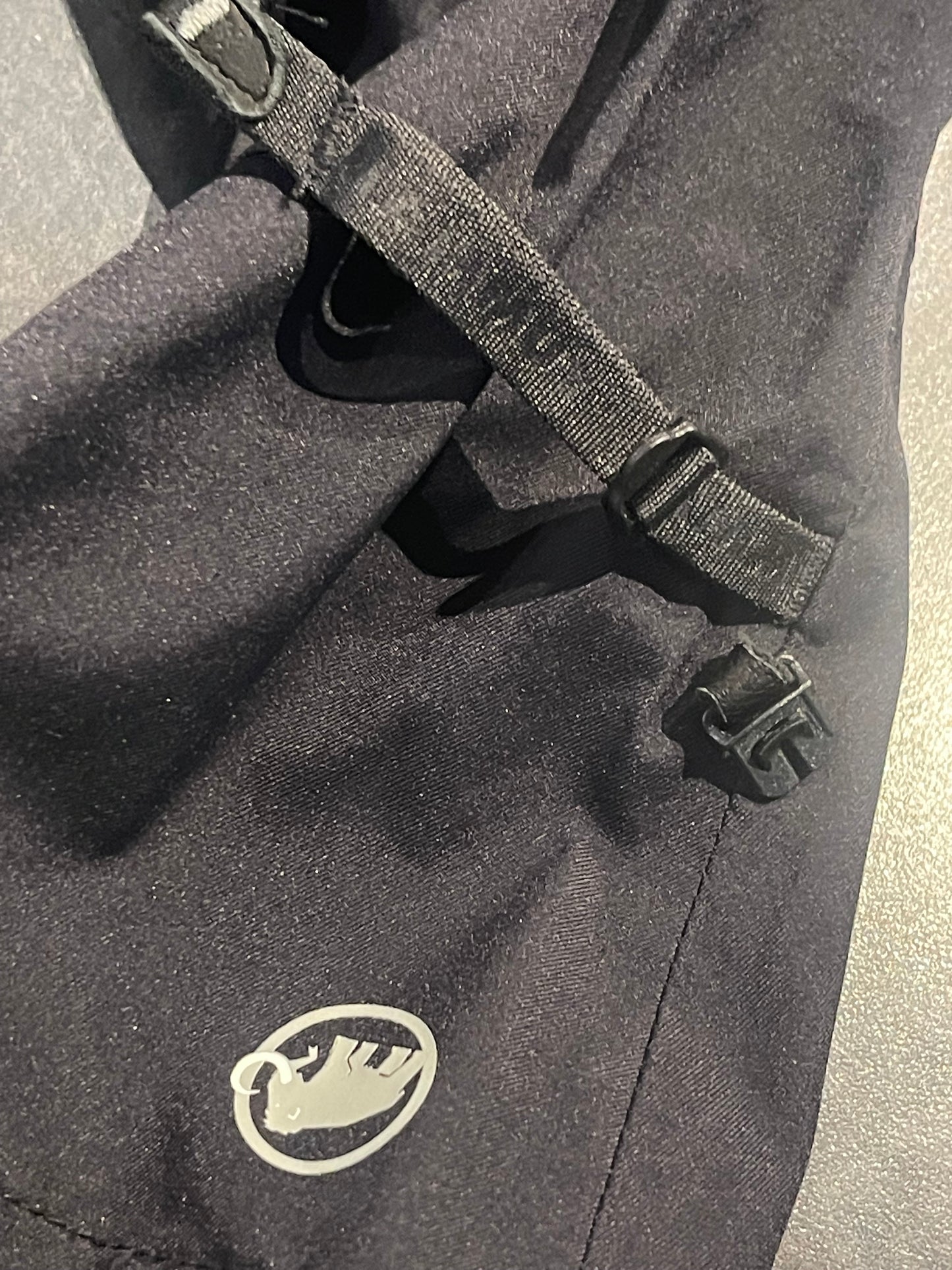 Überzieh- Handschuhe L von Mammut Hardshell schwarz