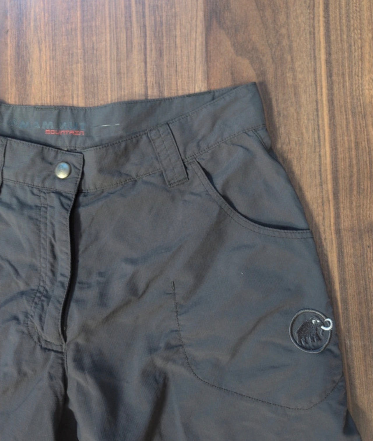 Shorts Mammut (S Damen) Kurze Hose Anthrazit grau