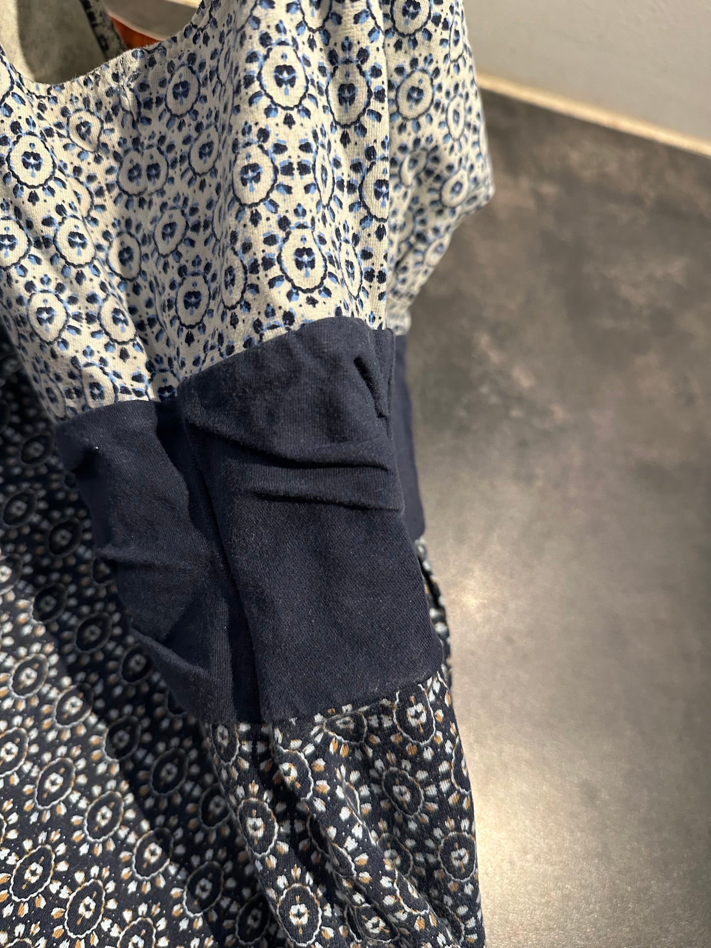 Kleid Patagonia Baumwolle (Größe S :36 ) Muster weiß marineblau