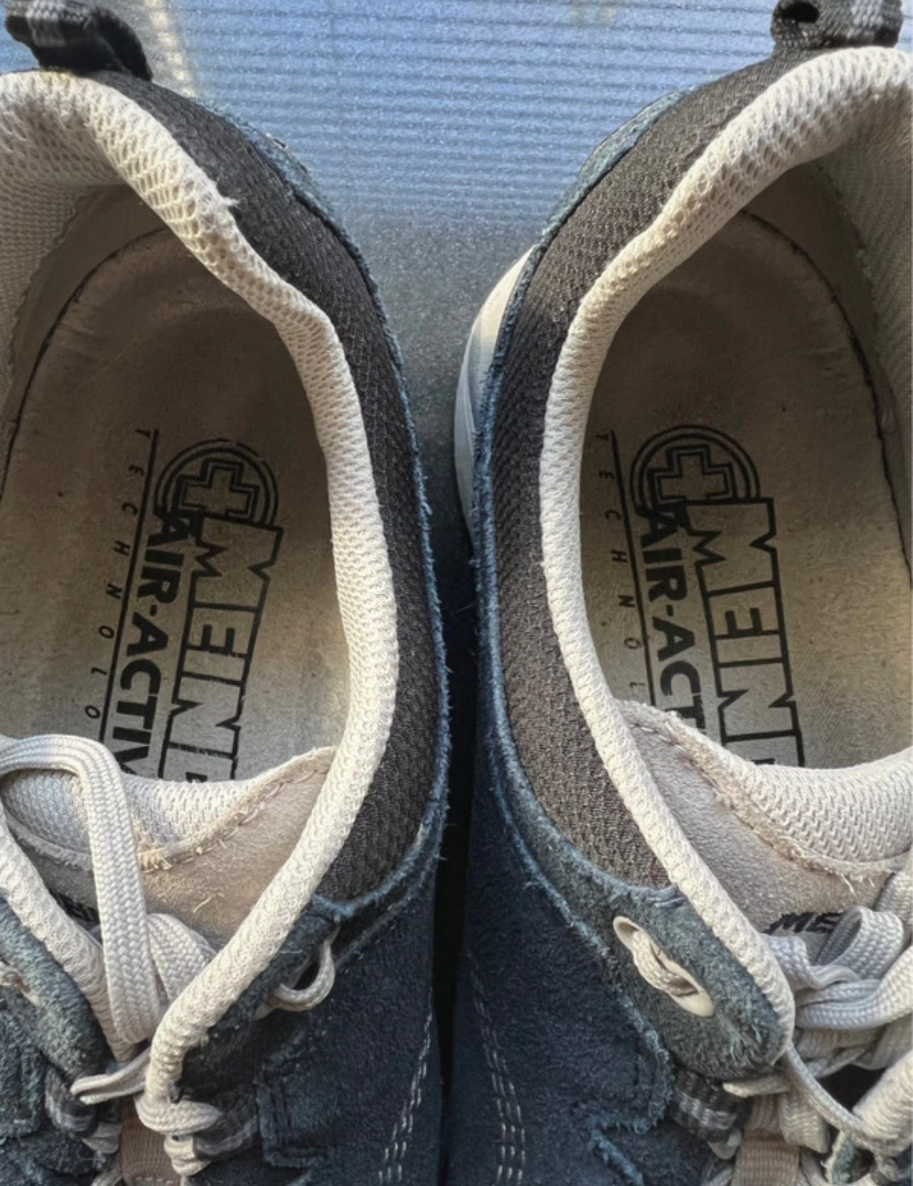 Meindl Schuhe 43 schwarz dunkelblau mit Rohleder