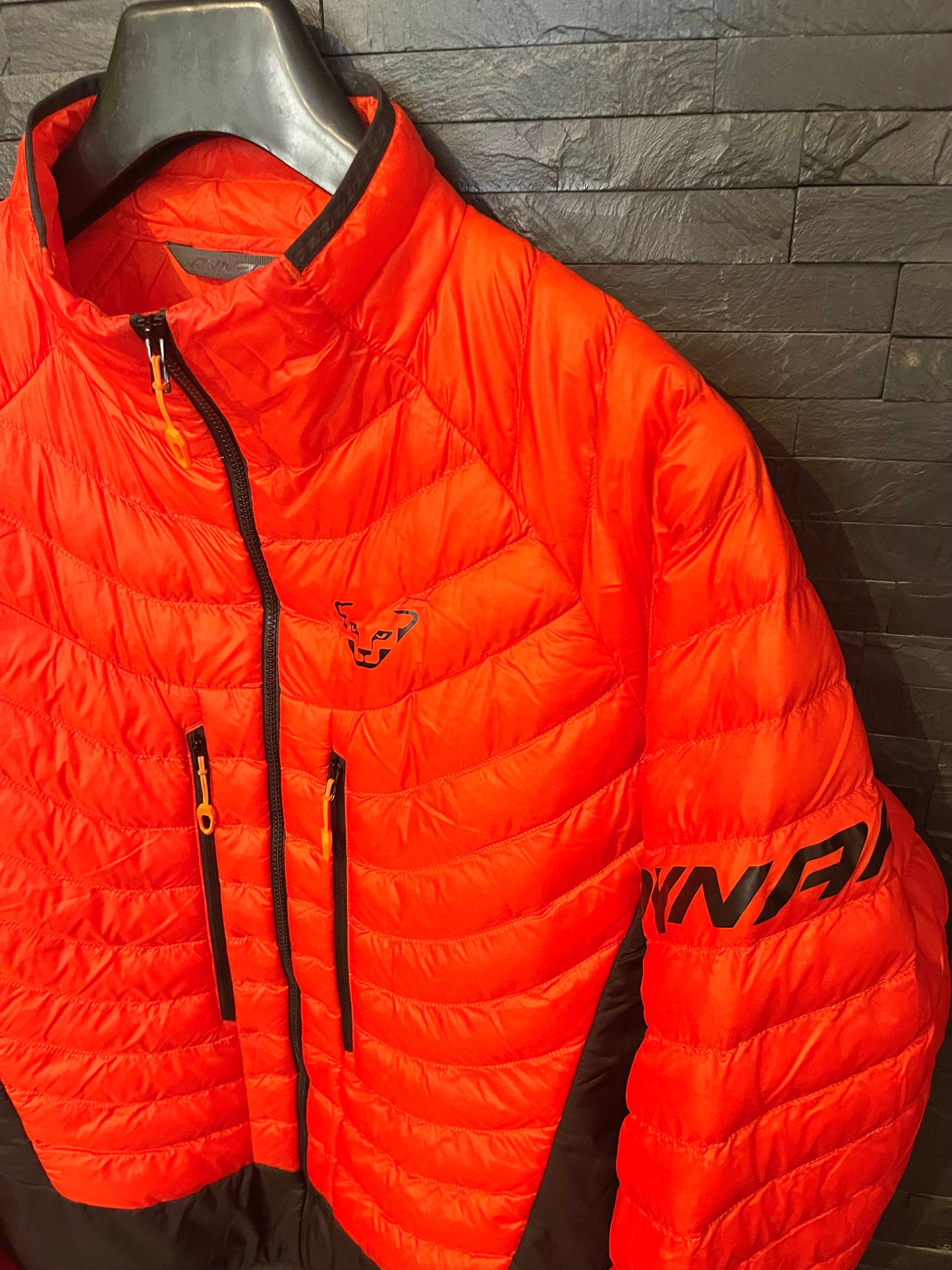 Isolation Jacke von Dynafit (M Herren) Kunstdaunen wasserabweisend orange