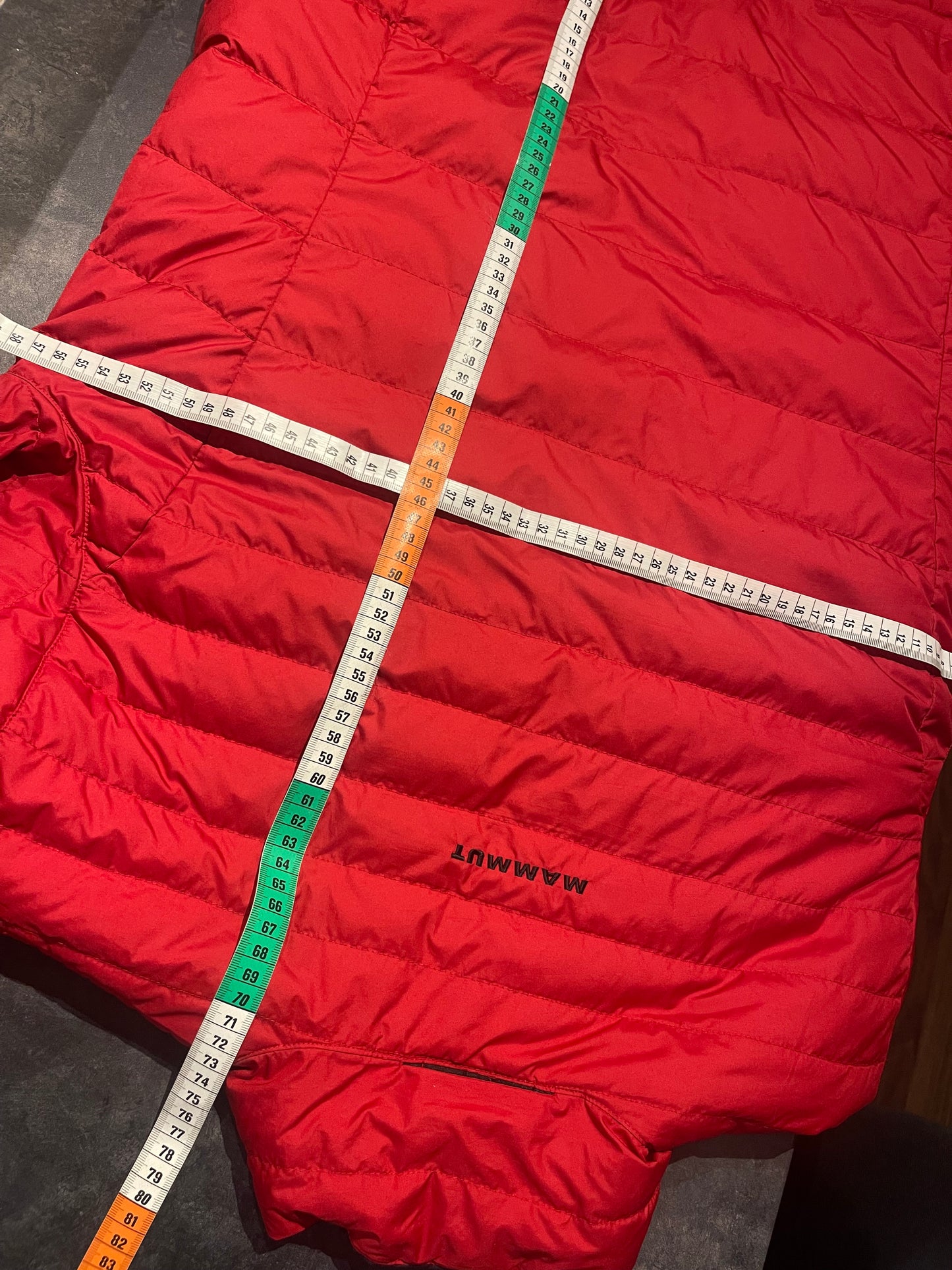 Daunen Wende Jacke von Mammut (M Herren) rot schwarz
