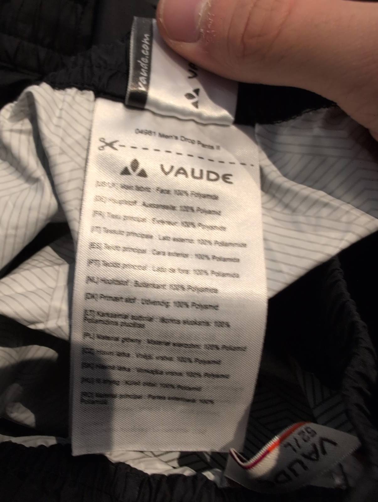 Regenhose von Vaude (L:52 Herren) Hardshell Hose schwarz