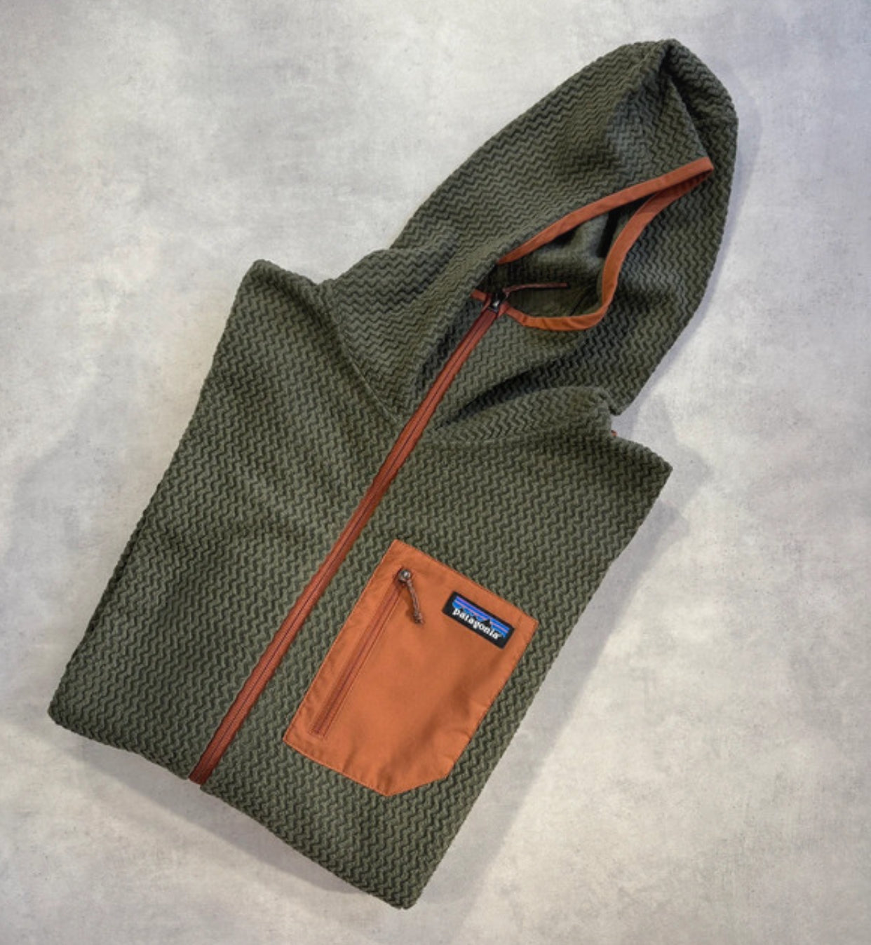Patagonia R1 Air Fleece Full-Zip Hoody (XL Herren) Olive grün