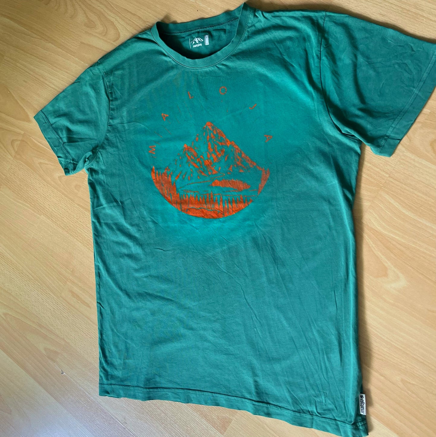 Baumwolle T-Shirt von Maloja (L Herren) grün mit Künstlerprint