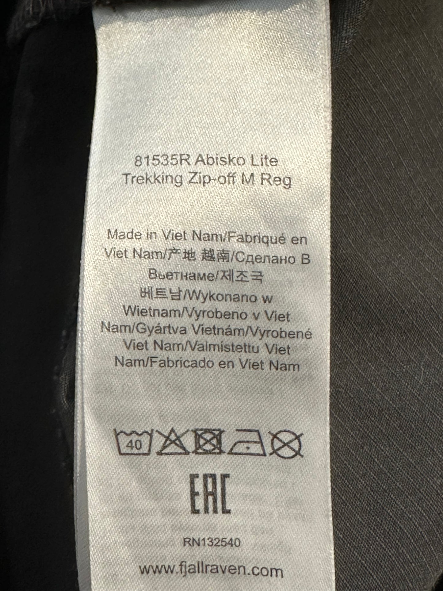 Zip Off 2in1 Hose von Fjällräven (M Herren) Anthrazit - wanderlich.com