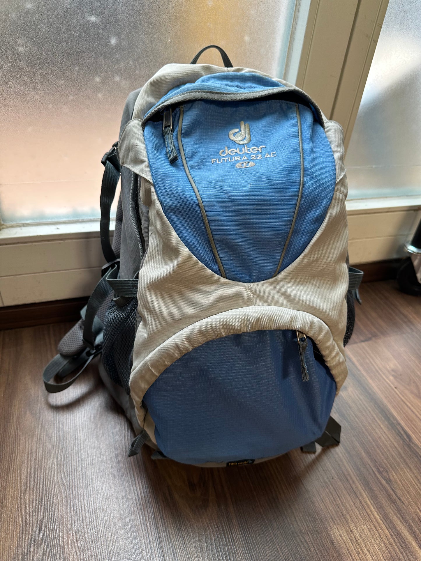 Deuter Rucksack 22 Liter SL AirComfort blau