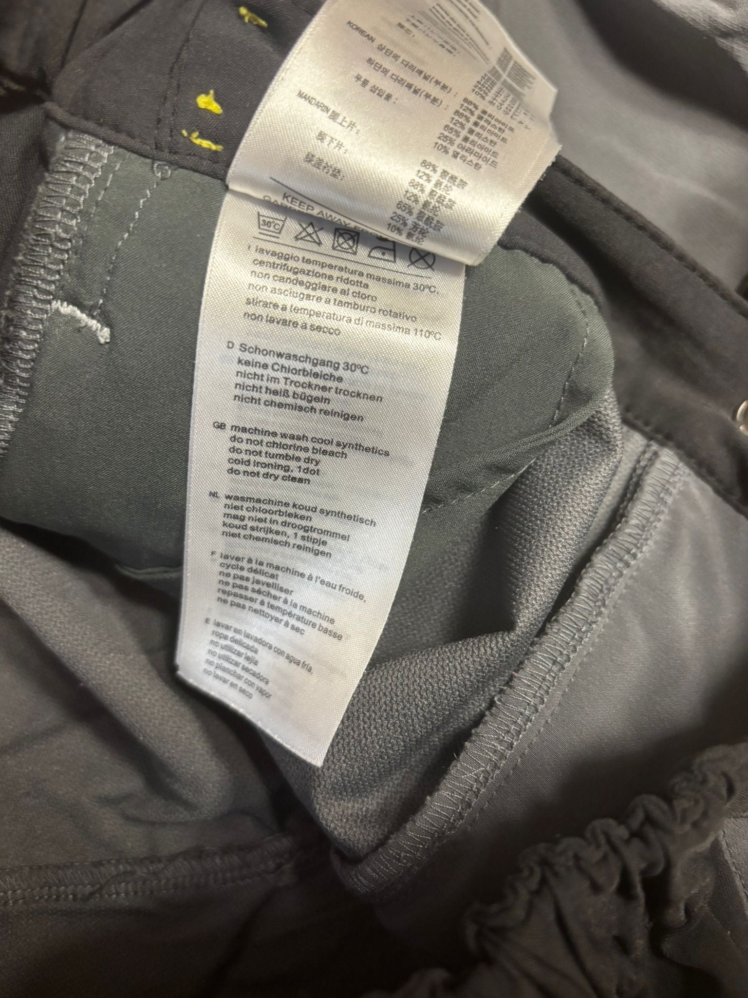 Leichte Softshell Hose von Salewa (S Herren ) grau - wanderlich.com