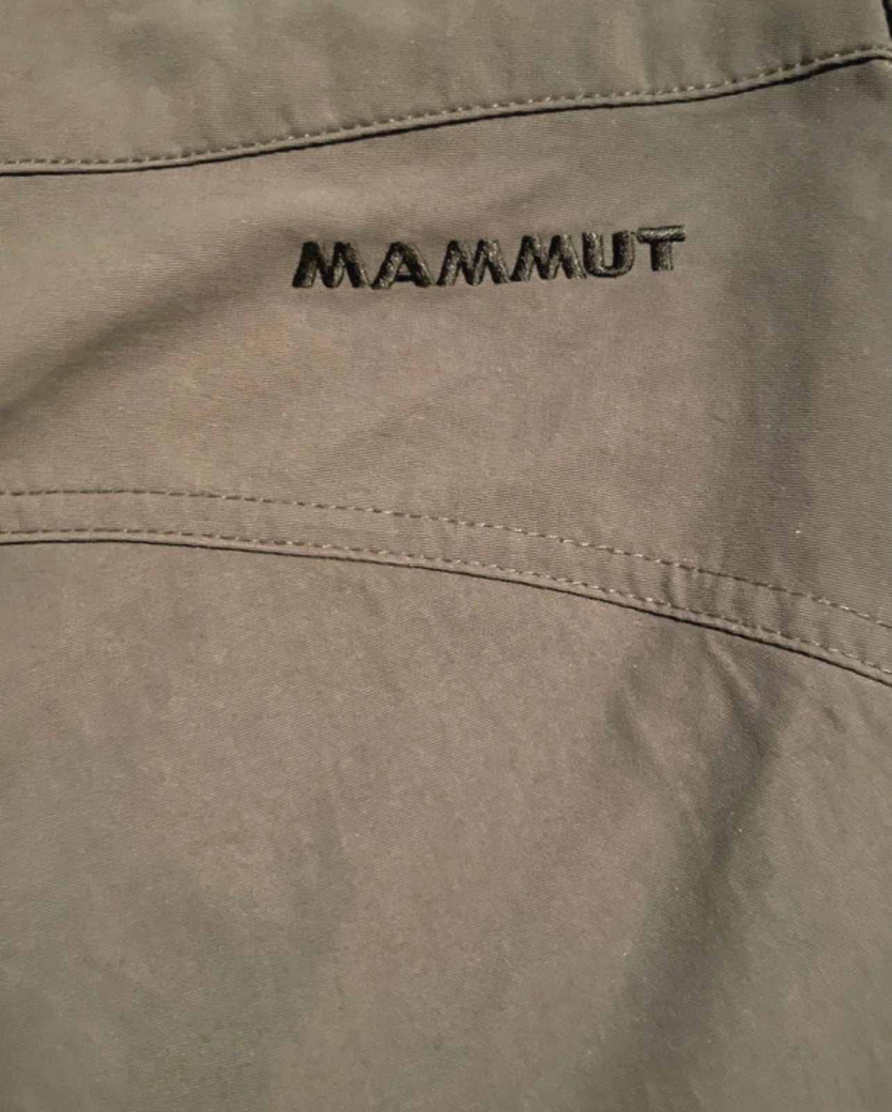 2 in 1 Hose von Mammut (L Herren) Zip-Off wasserabweisend dunkelgrau