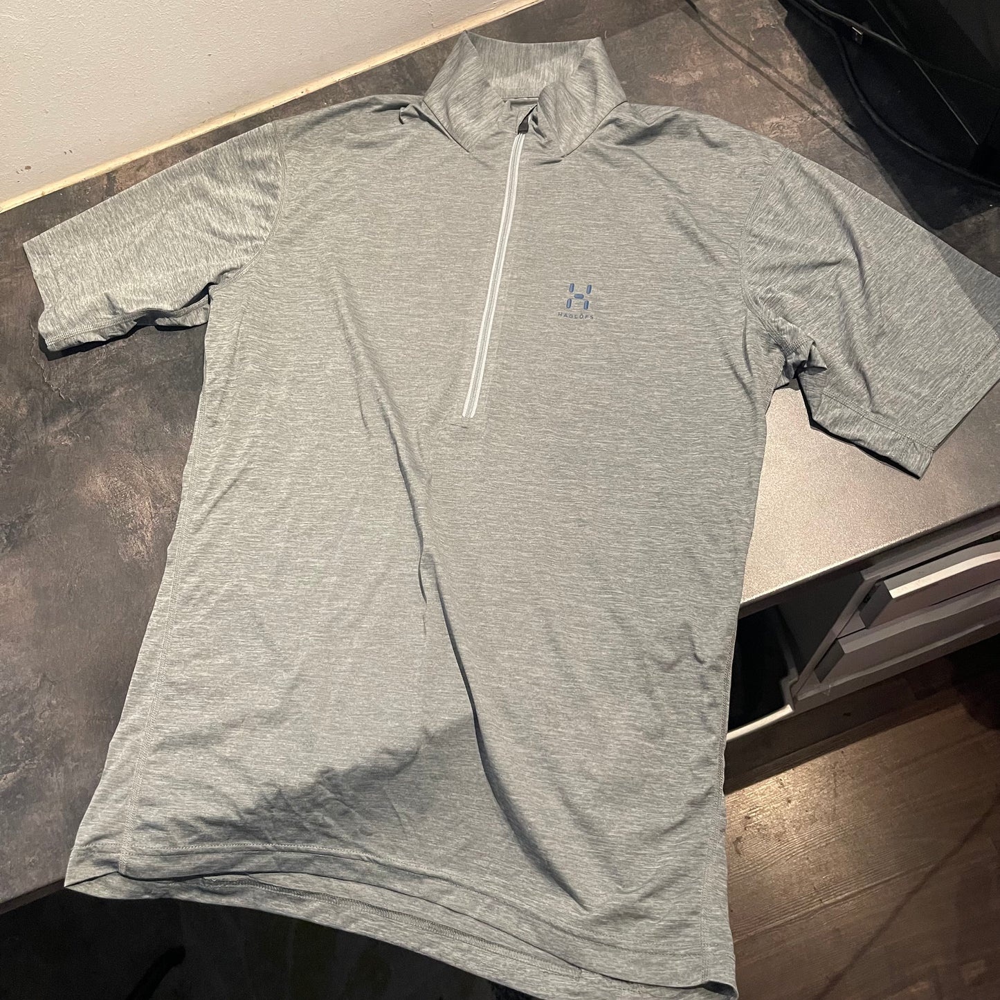 Half Zip T-Shirt von Haglöfs (L Herren) grau