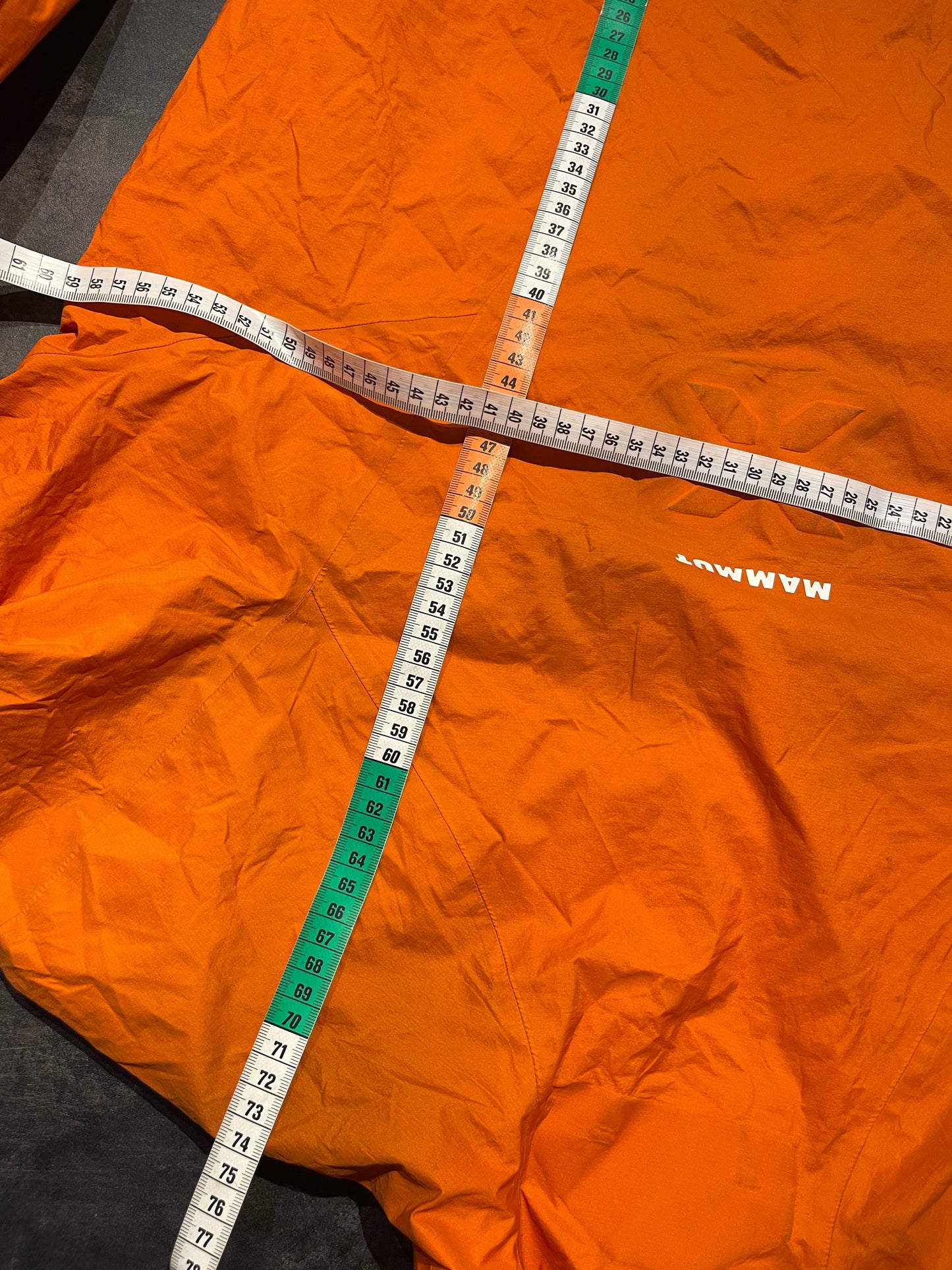 Dünne Regen Jacke Mammut Eiger Nordwand (L Herren) orange - wanderlich.com