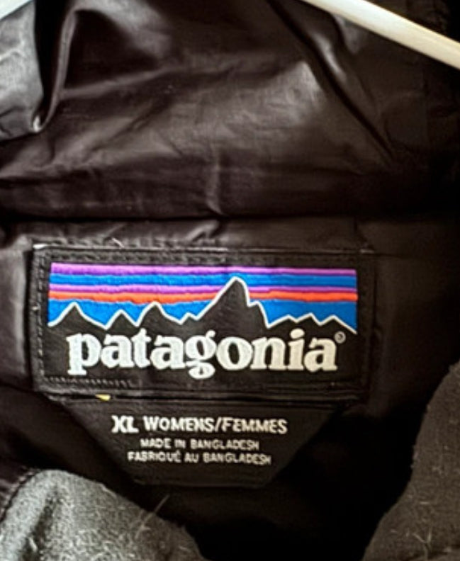 Patagonia Daunen Jacke (XL Damen) Insulation schwarz