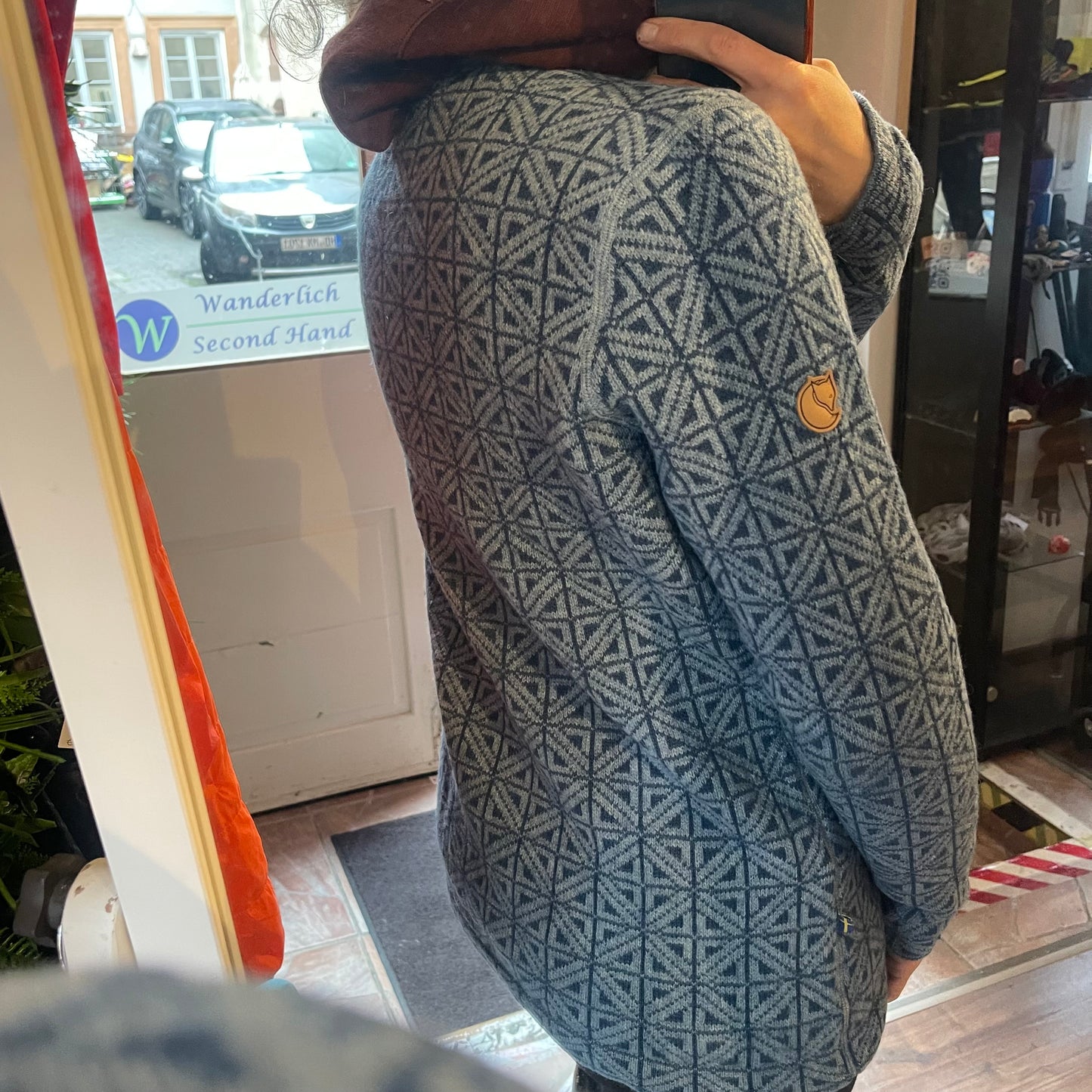 Strick Jacke Fjällräven ( M bis L) pure Wolle blau gemustert