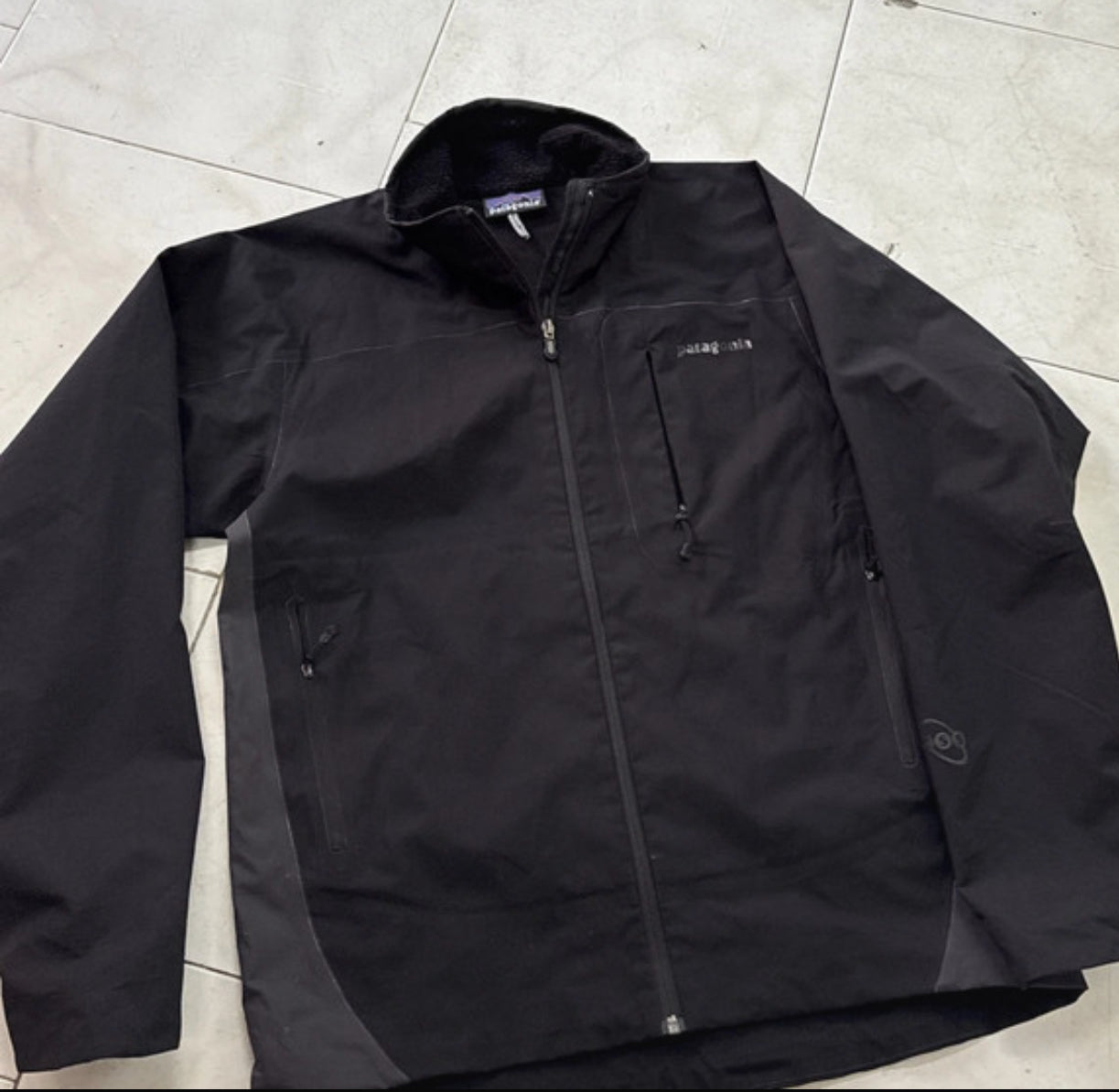 Jacke Patagonia (M Herren) leichtes Softshell schwarz