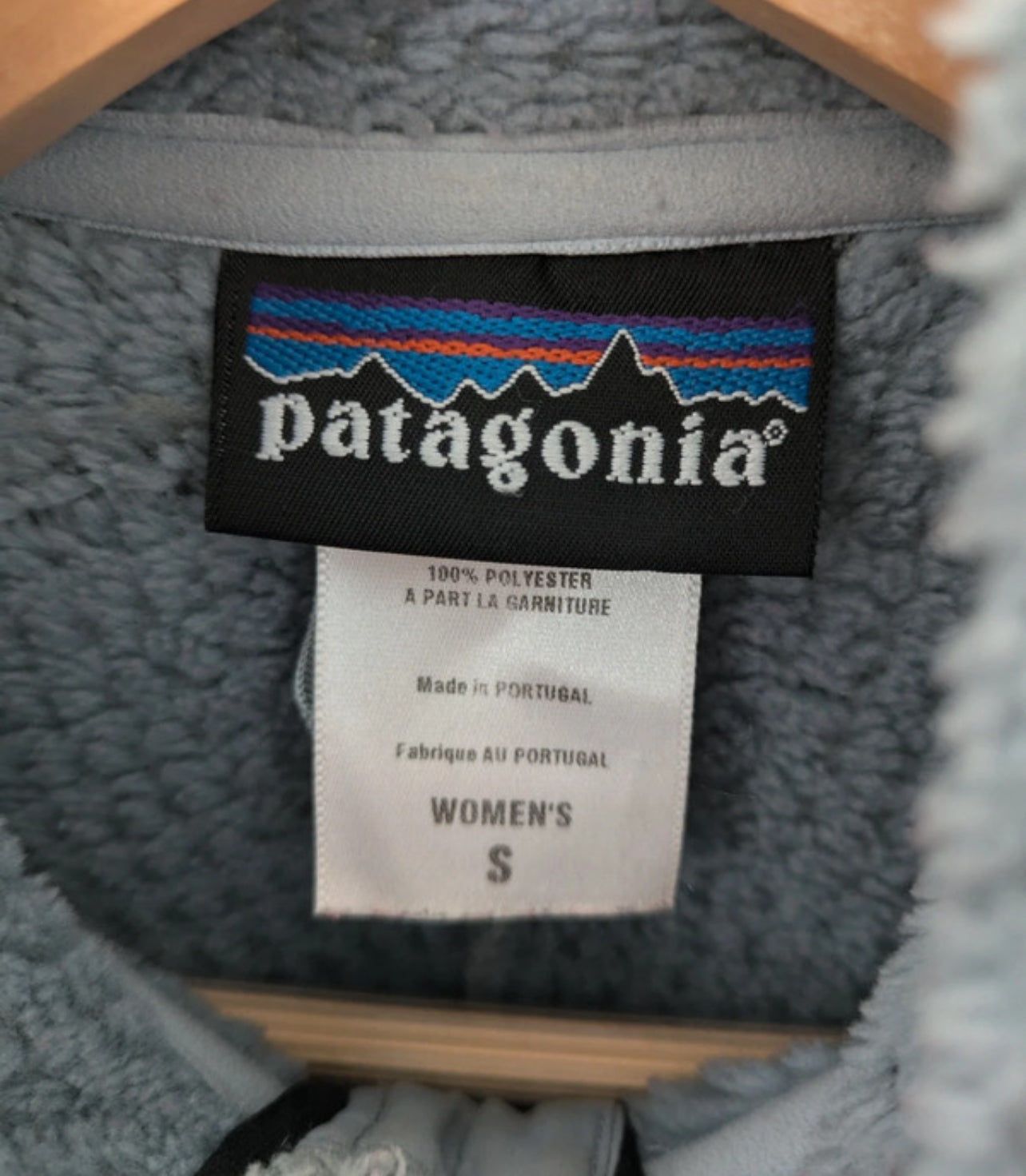 Warme Patagonia Fleece Jacke ( S Damen) Pile Optik hellblau
