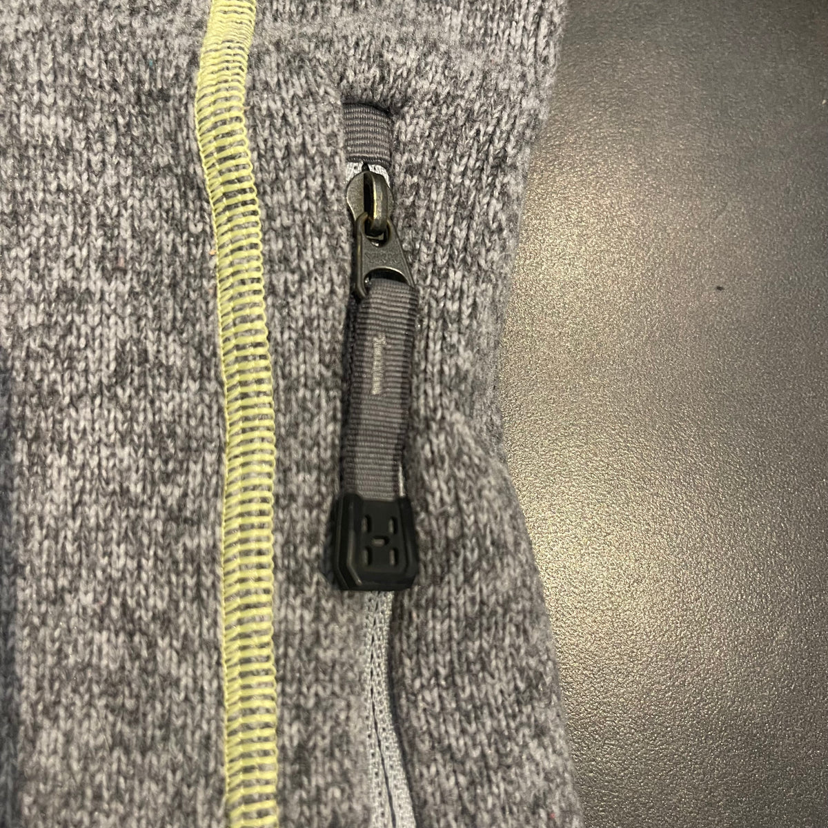 Fleece Jacke Haglöfs (Damen M) Strickoptik Kapuze grau - wanderlich.com