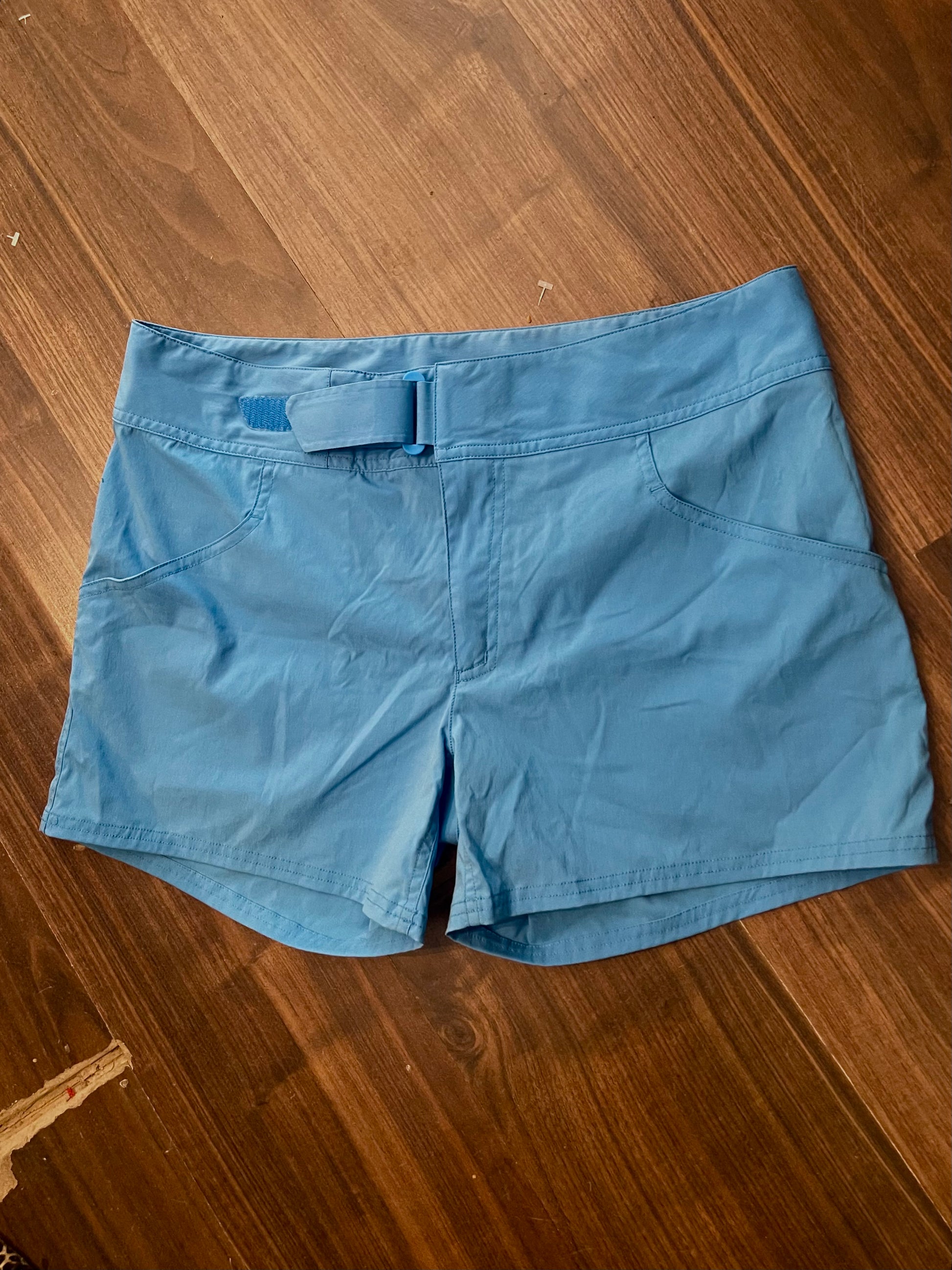 Kurze Wander Shorts von Haglöfs (L :40 Damen) blau - wanderlich.com
